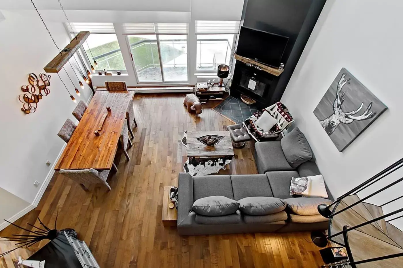 Living room, Seating Area in Hébergement Mont-Ste-Anne Condos