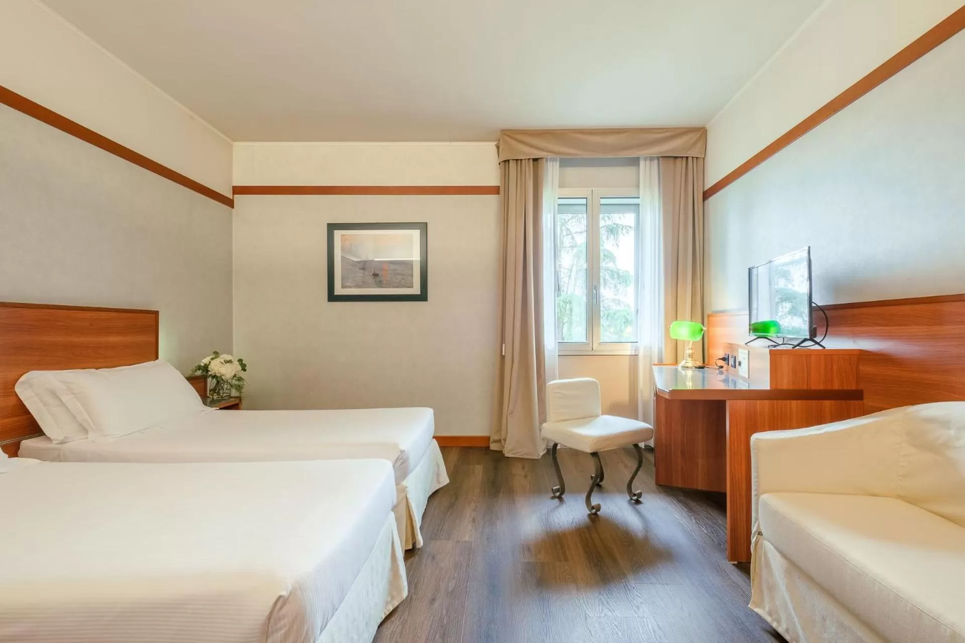 Bedroom, Bed in SHG Hotel Bologna