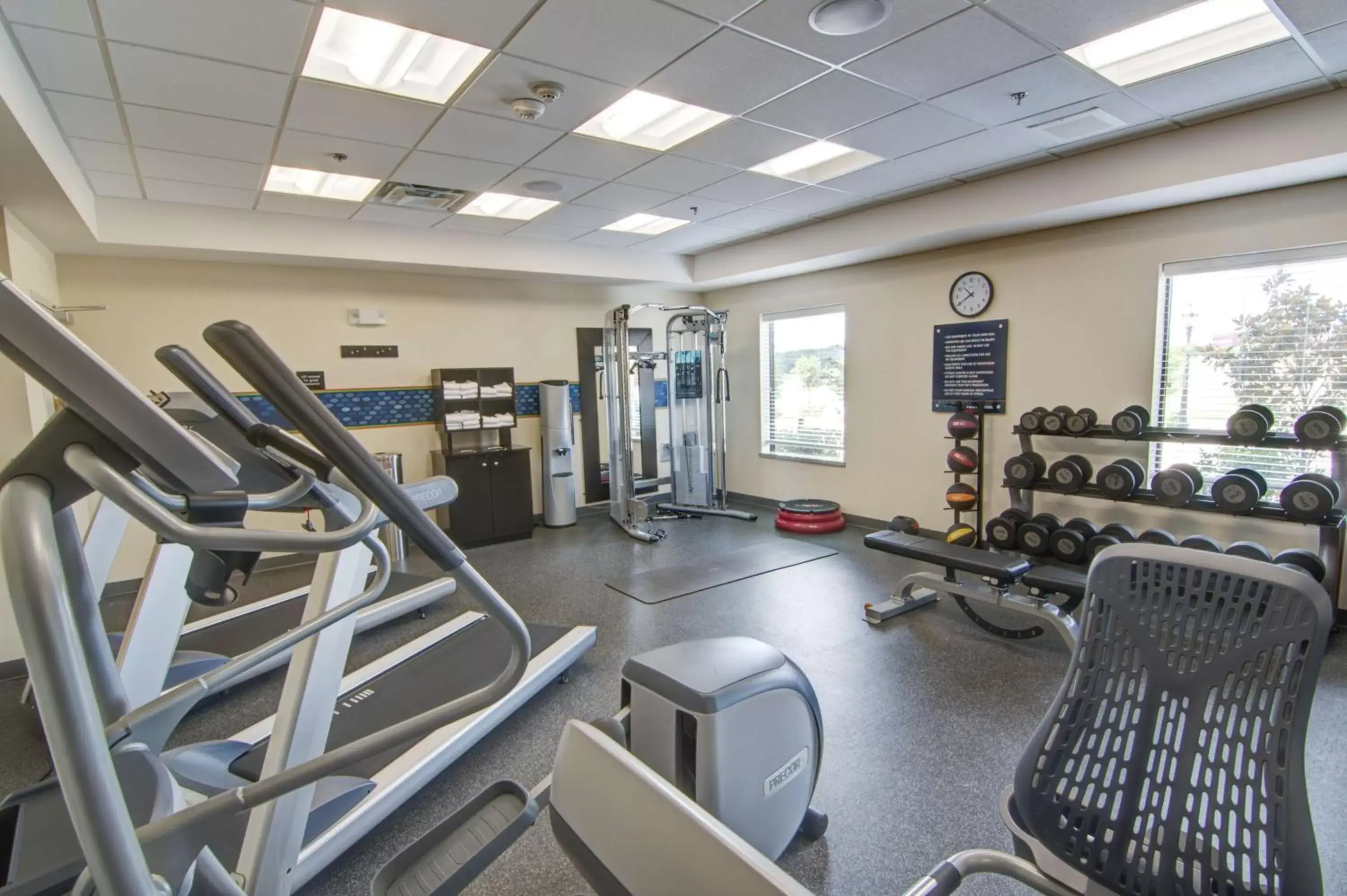 Fitness centre/facilities, Fitness Center/Facilities in Hampton Inn and Suites Trophy Club - Fort Worth North