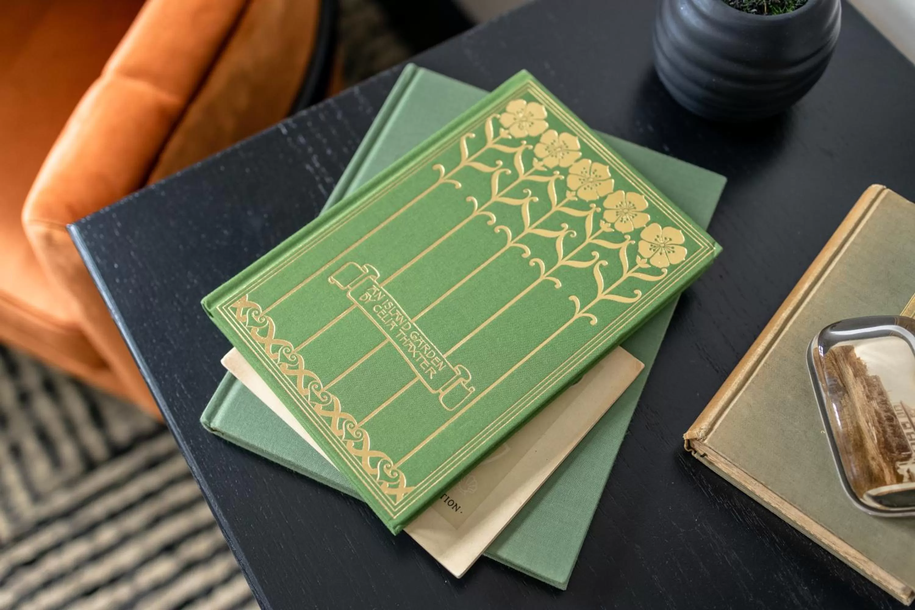 Decorative detail in Hotel Thaxter