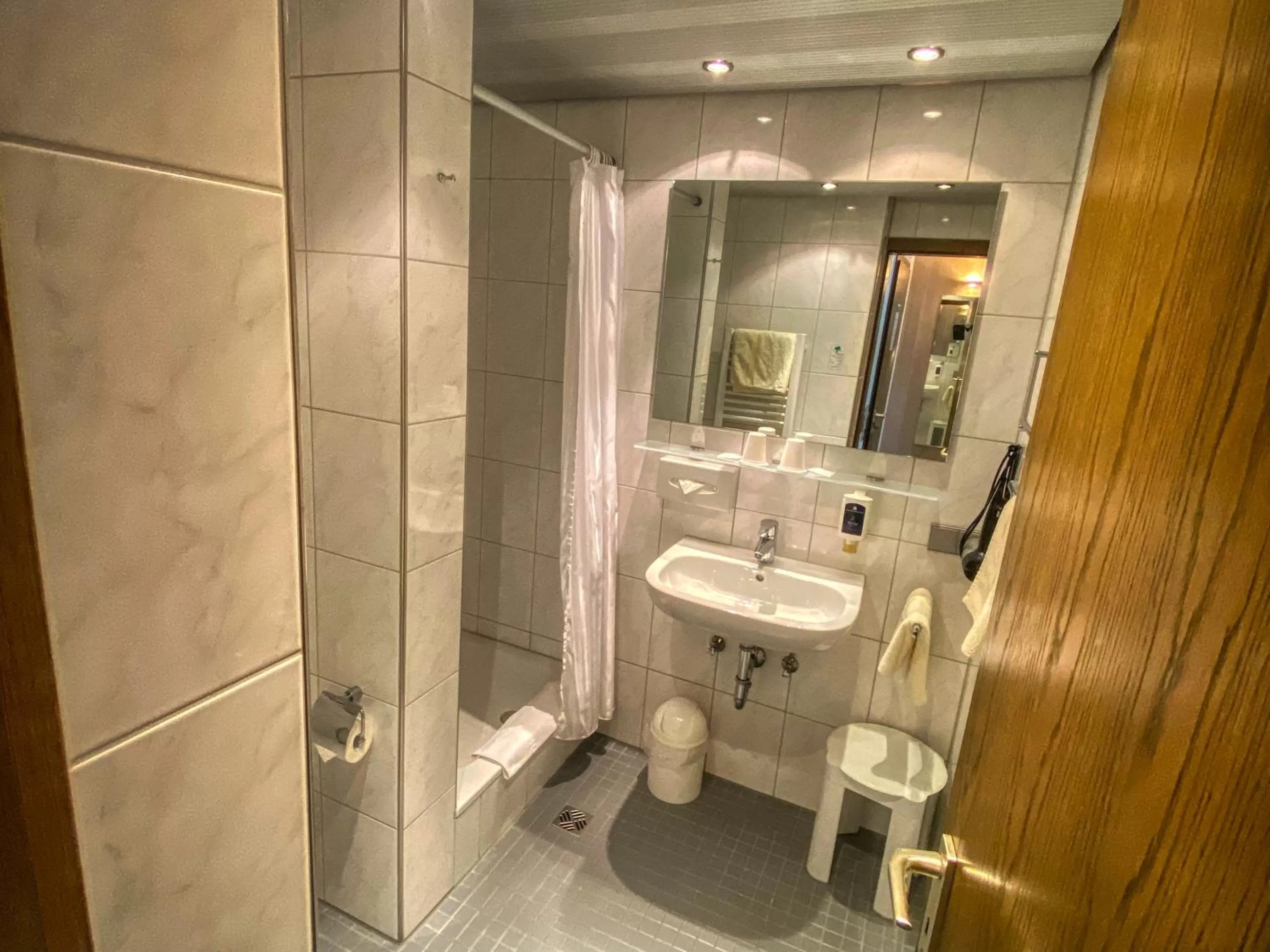 Bathroom in City Partner Hotel Berliner Hof