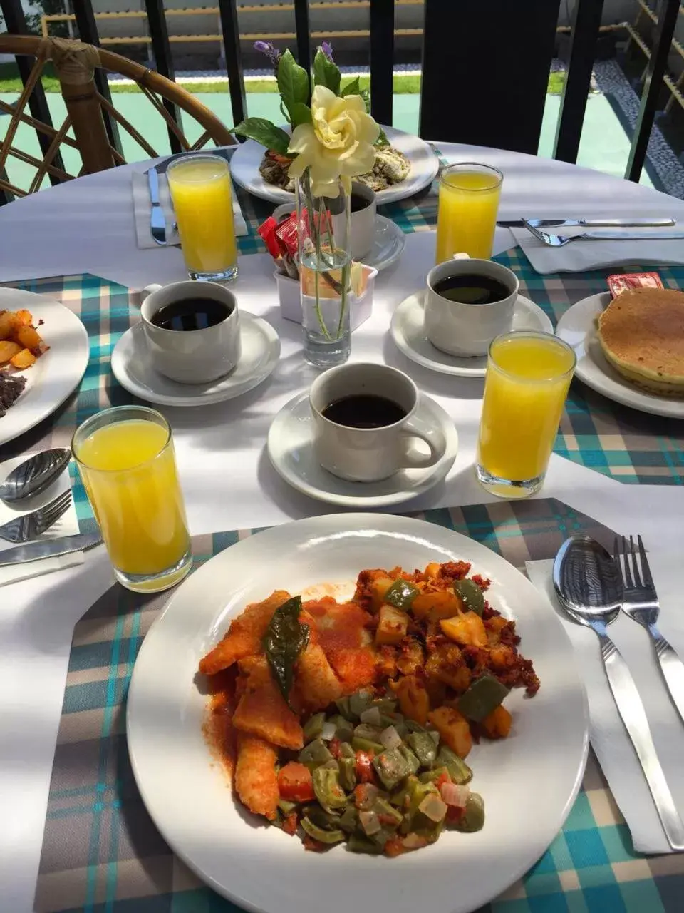 Balcony/Terrace, Breakfast in Grand Gardenia