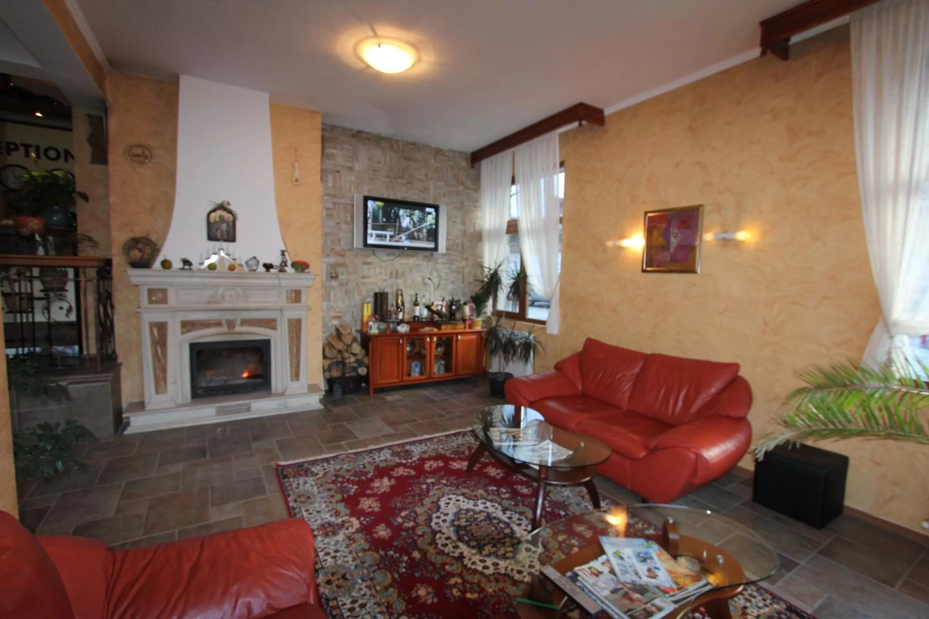 Lobby or reception in Kap House Family Hotel