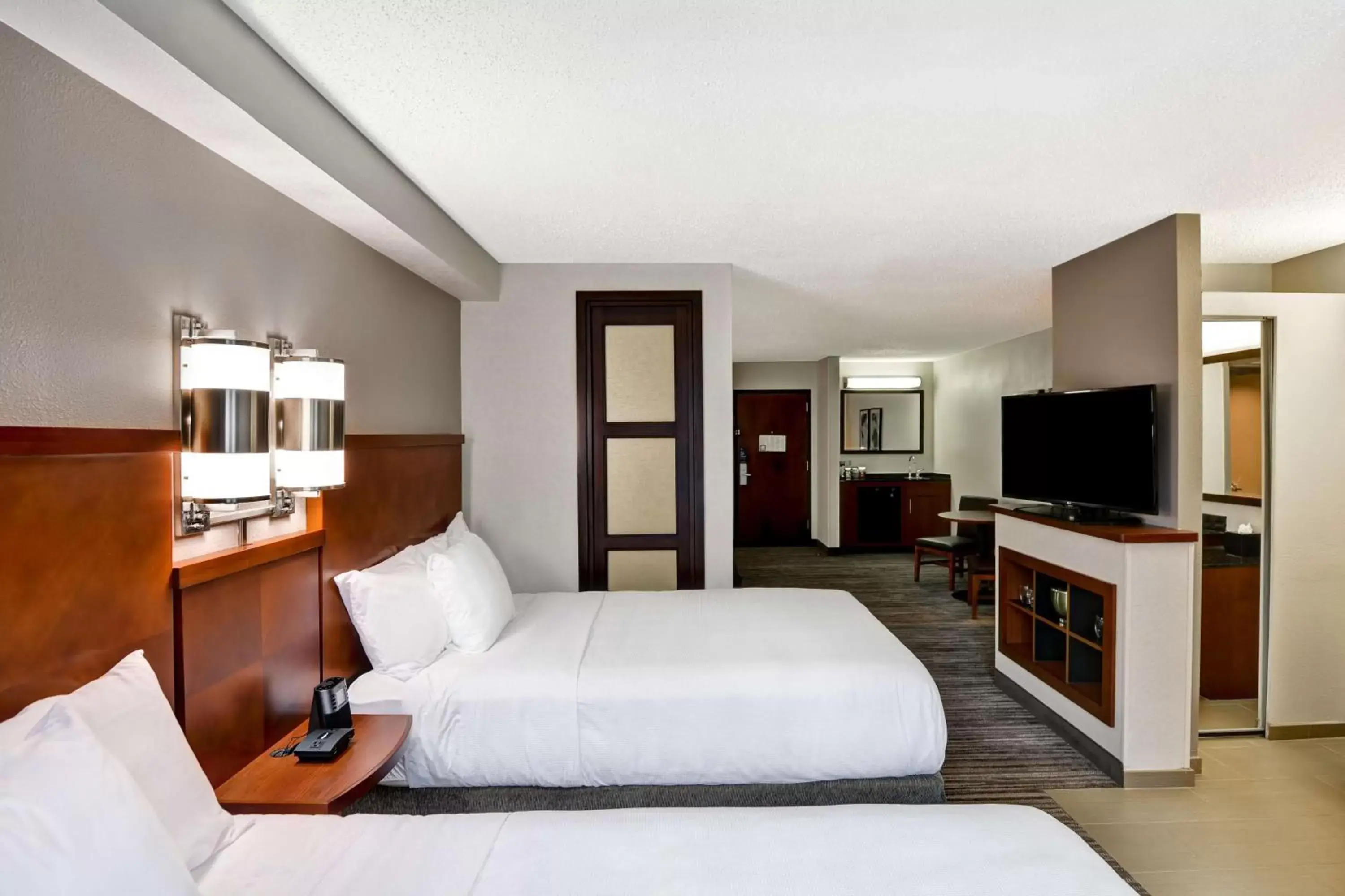 Photo of the whole room, Bed in Hyatt Place Birmingham/Hoover Photo of the whole room, Bed in Hyatt Place Birmingham/Hoover