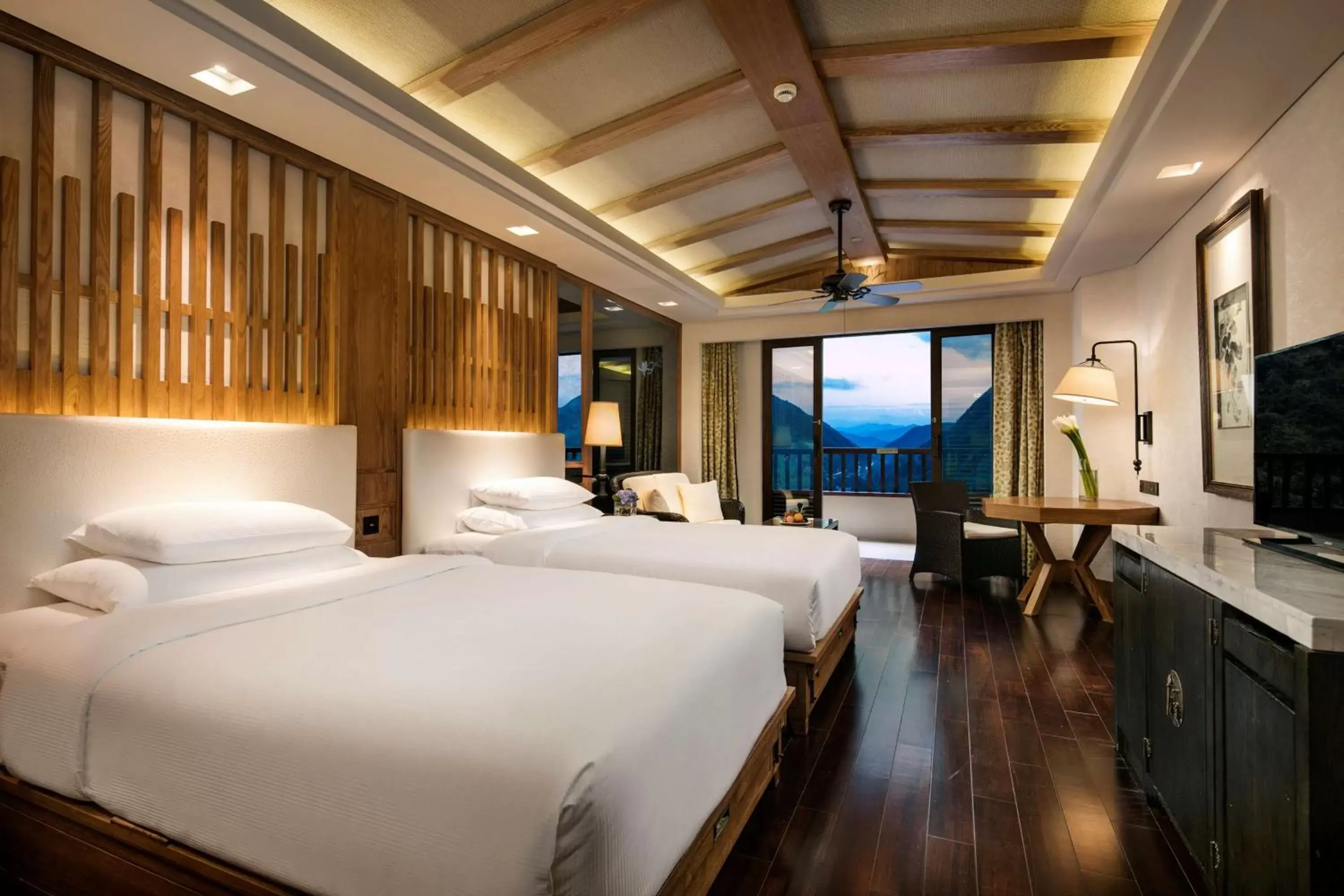 Bedroom in Hilton Sanqingshan Resort