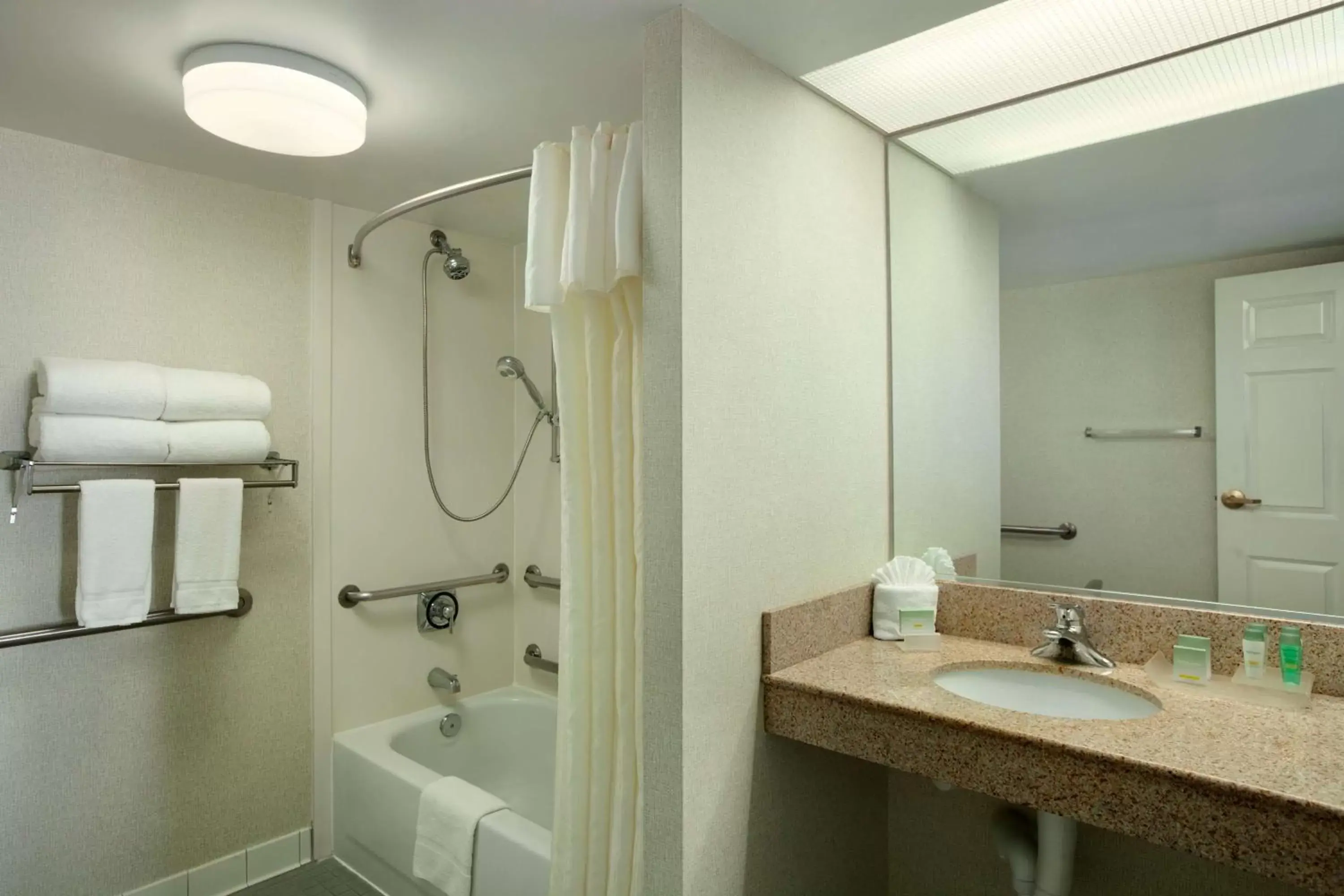 Bathroom in Homewood Suites by Hilton Falls Church