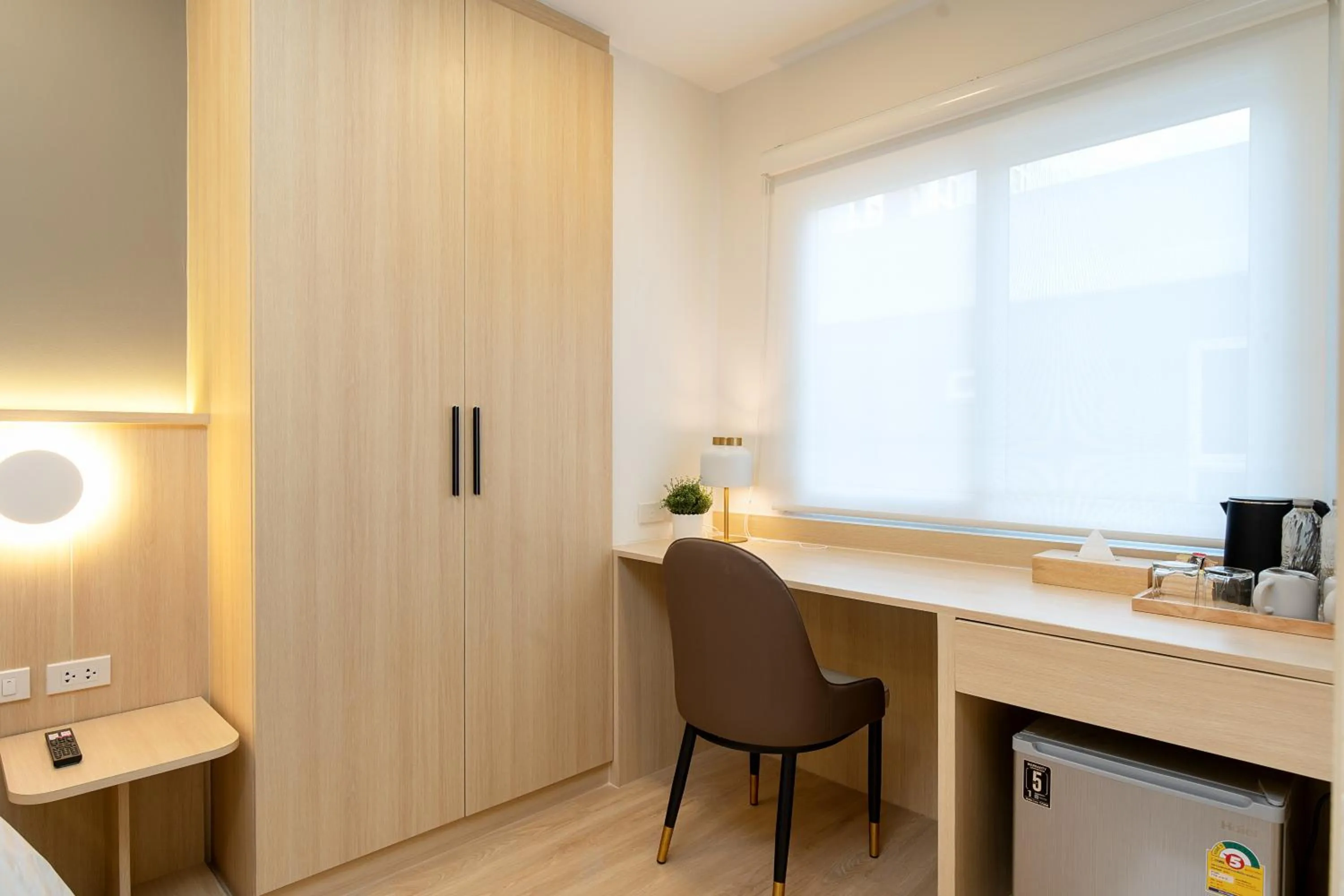 Living room in Diya Hotel Bangkok