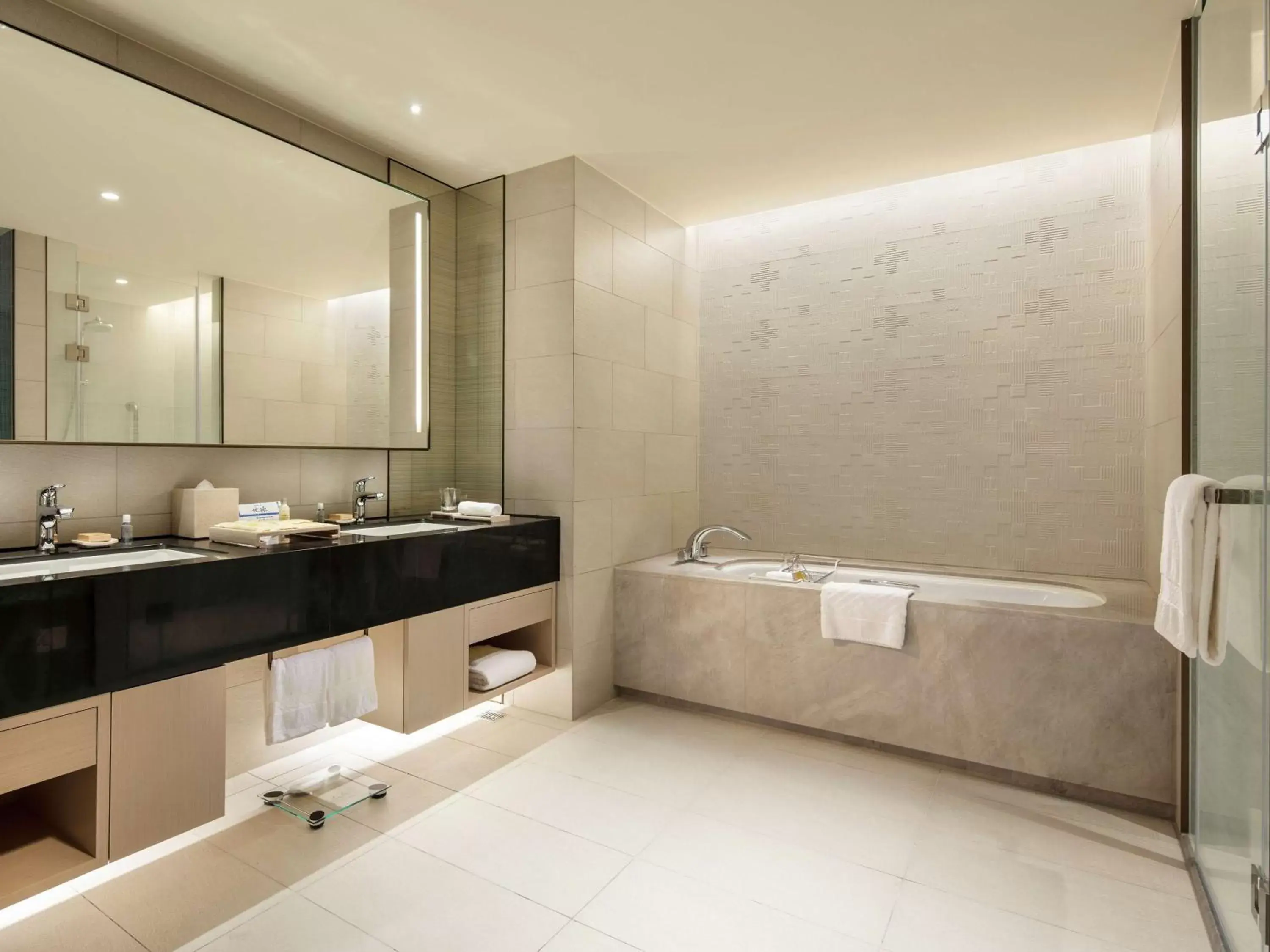 Bathroom in Hilton Taipei Sinban