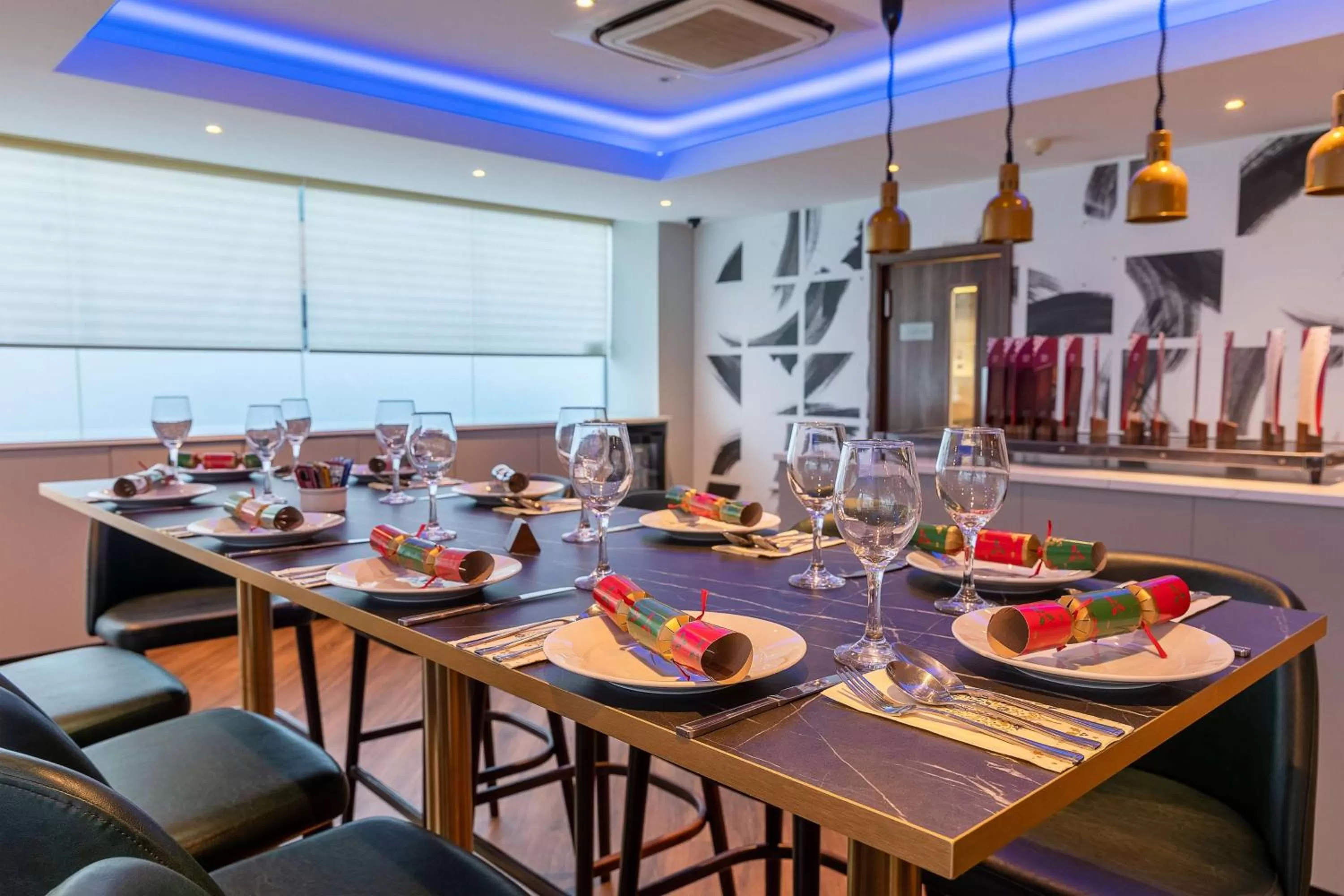 Restaurant/places to eat in Ramada Encore Leicester City Centre