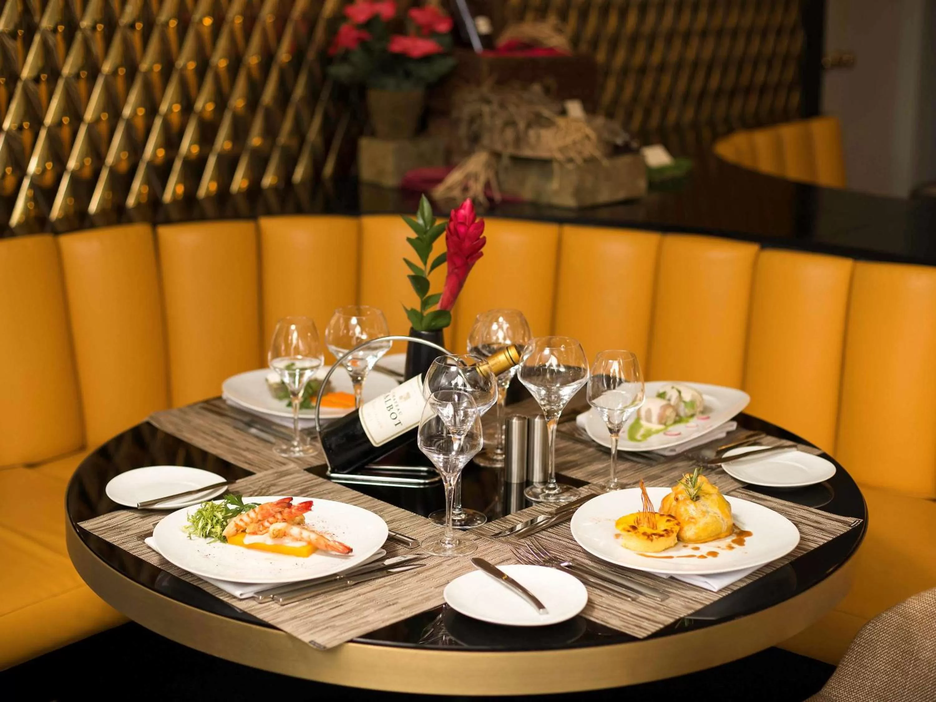 Restaurant/places to eat in Sofitel Abidjan Hotel Ivoire