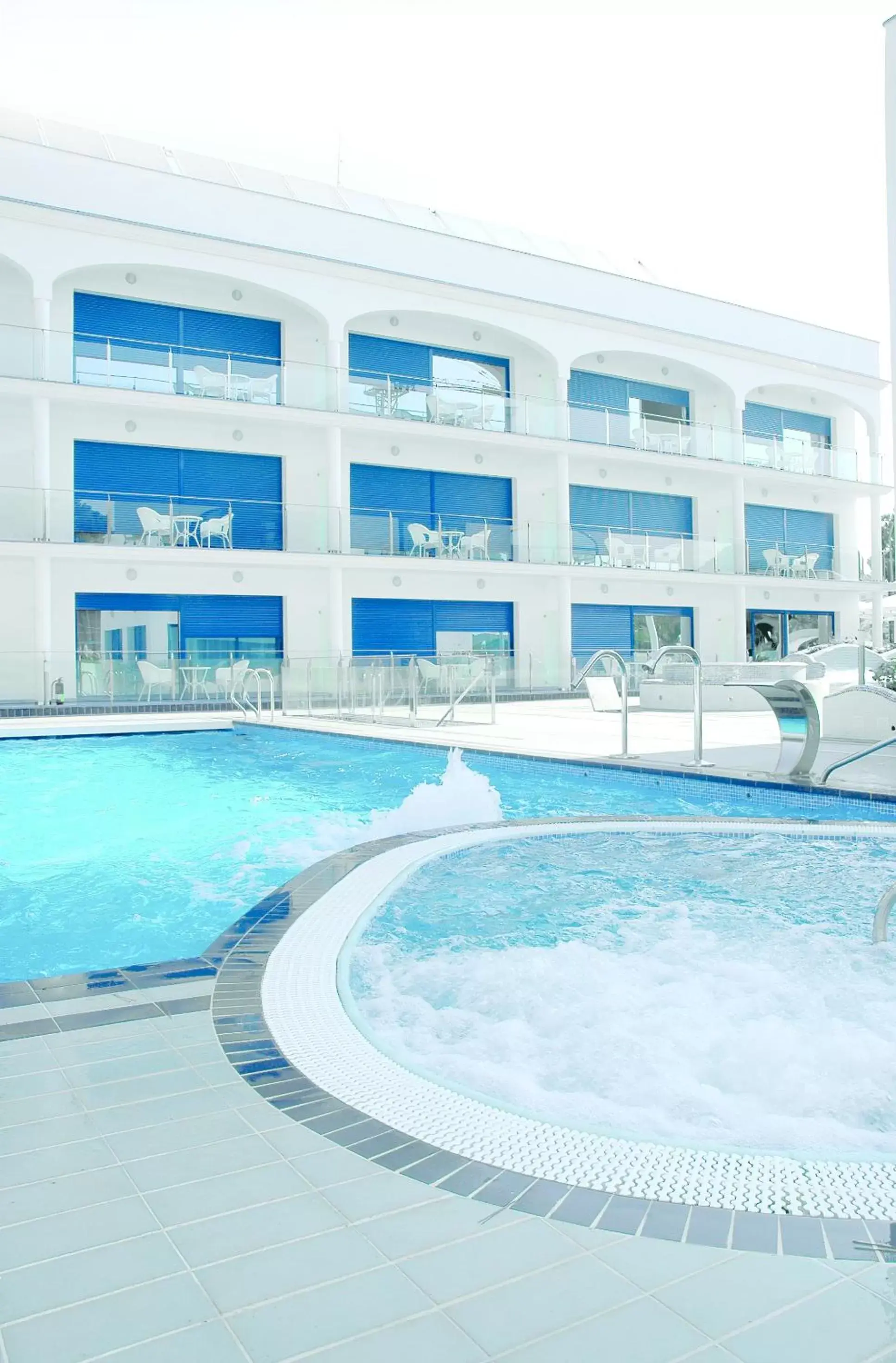 Swimming pool, Property Building in Masd Mediterraneo Hotel Apartamentos Spa