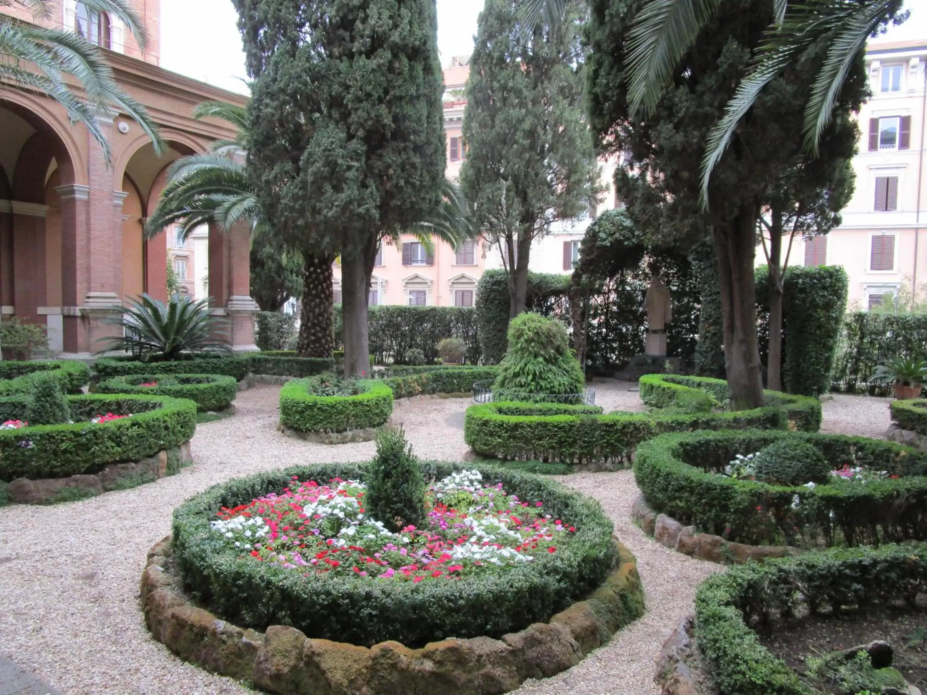 Garden in Casa S. Giuseppe di Cluny