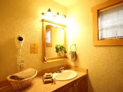 Bathroom in River's Edge Resort