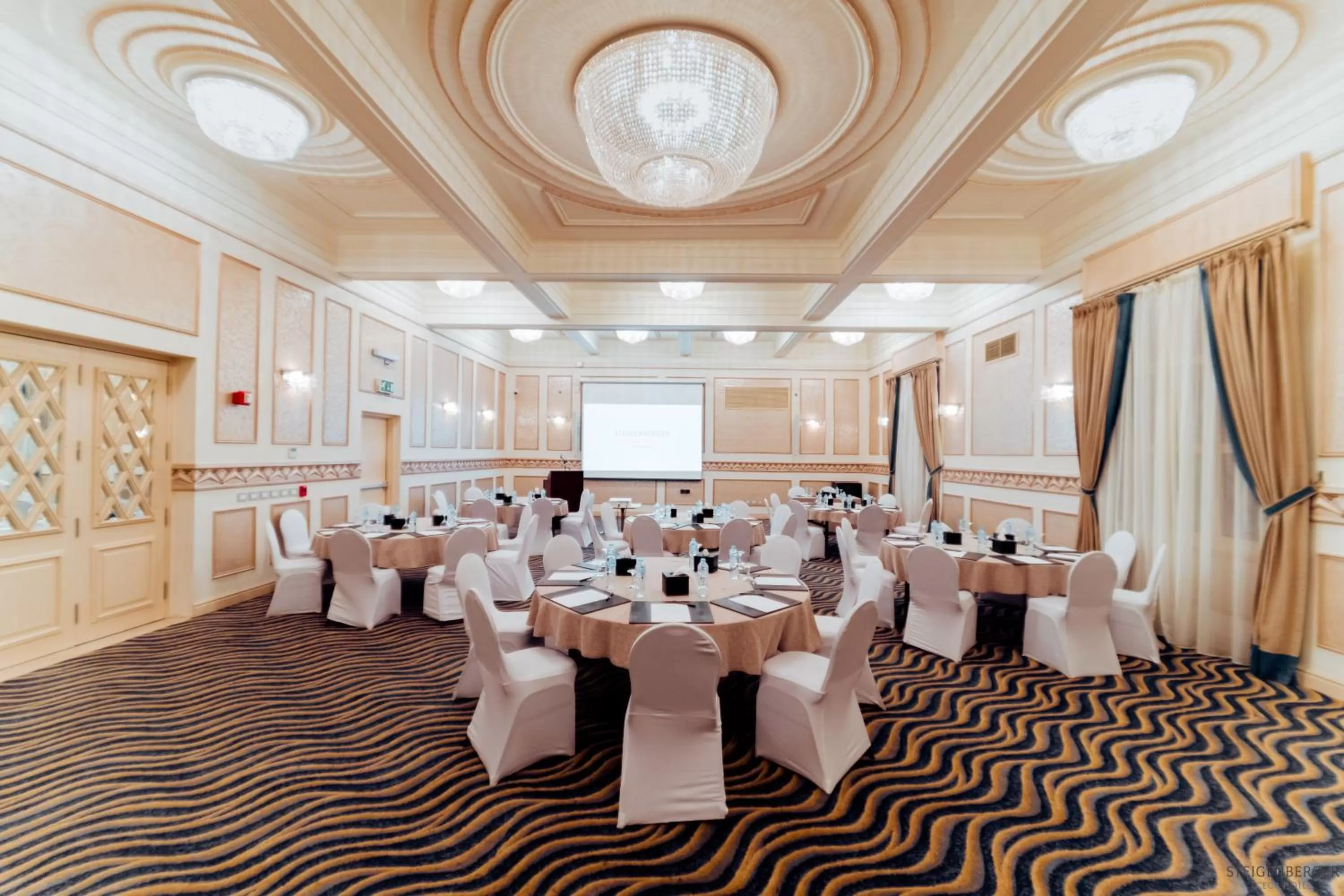 Banquet/Function facilities in Steigenberger Cecil Hotel Alexandria