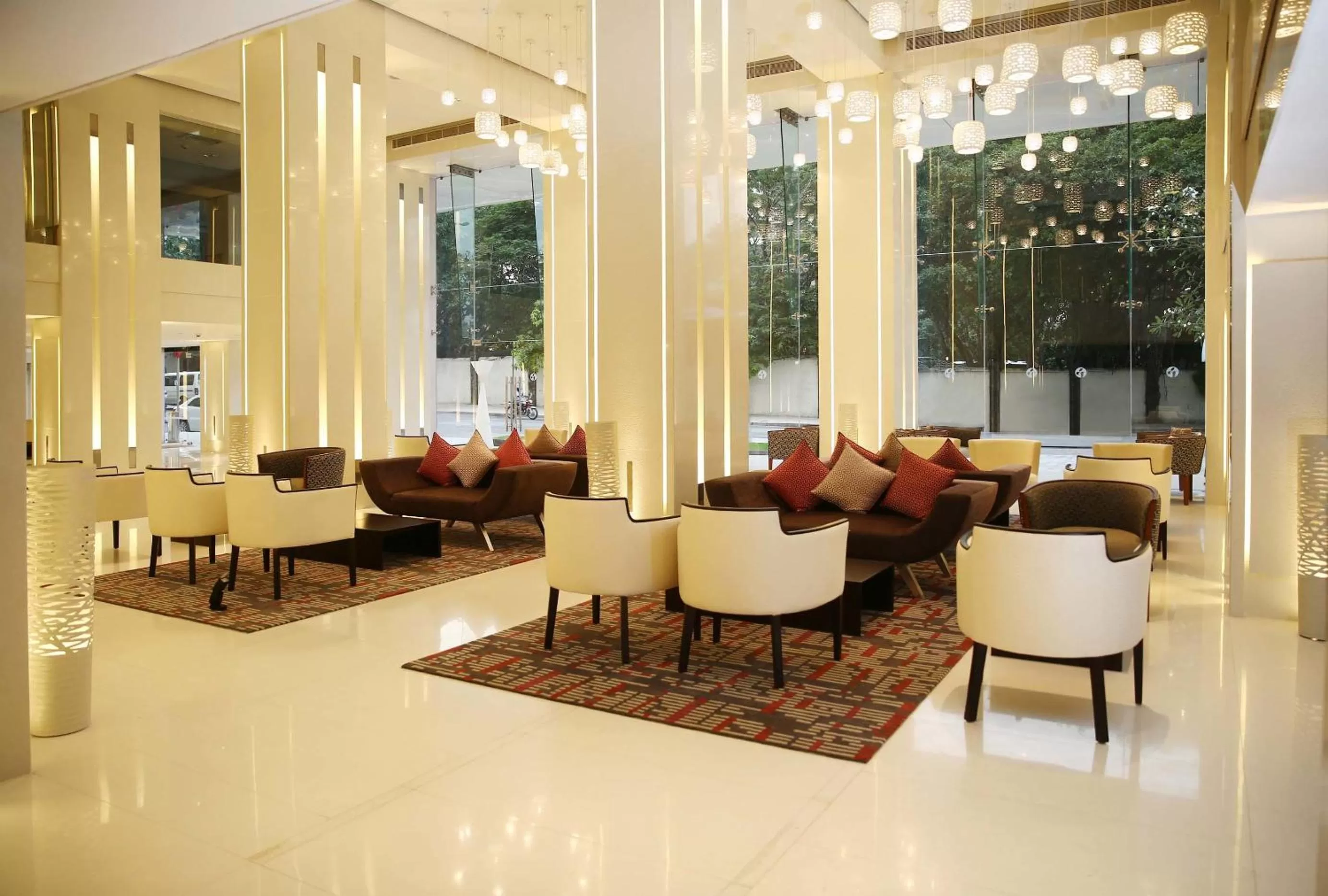 Lobby or reception in Ramada Colombo