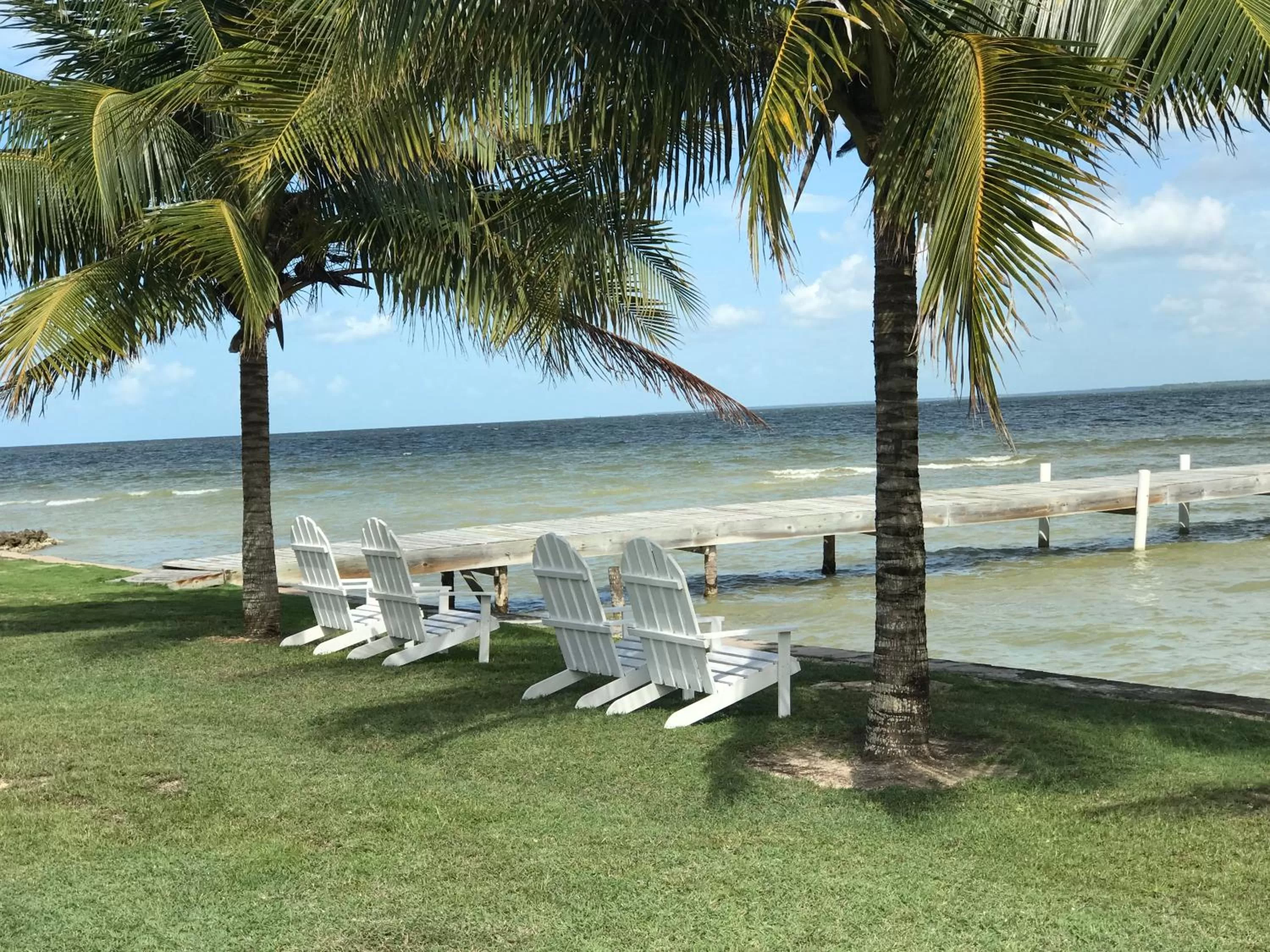 Beach in Tilt-Ta-Dock Resort Belize