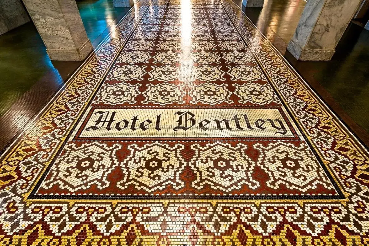 Hotel Bentley
