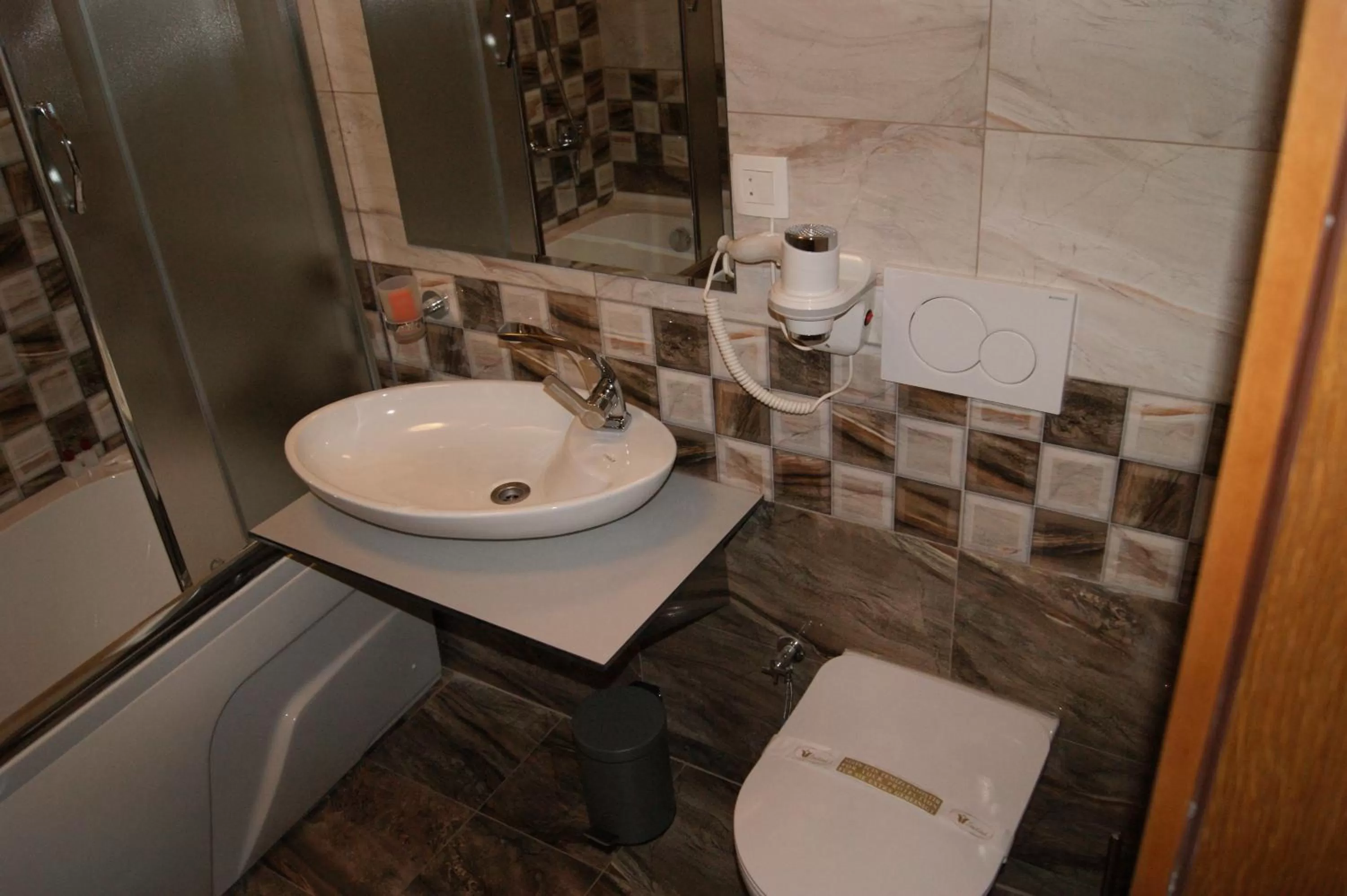 Bathroom in Hotel Prizreni