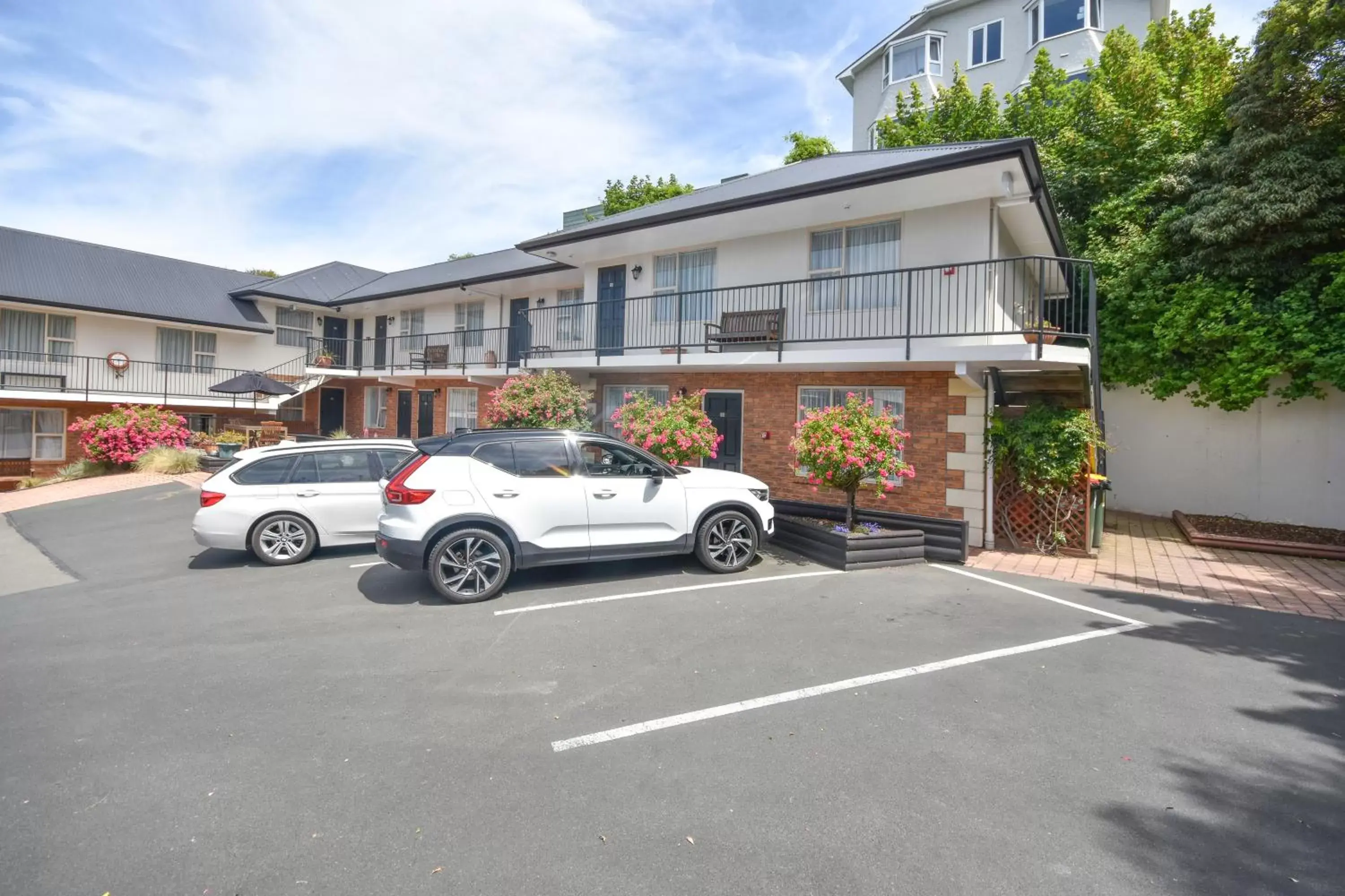 Parking, Property Building in Alexis Motor Lodge