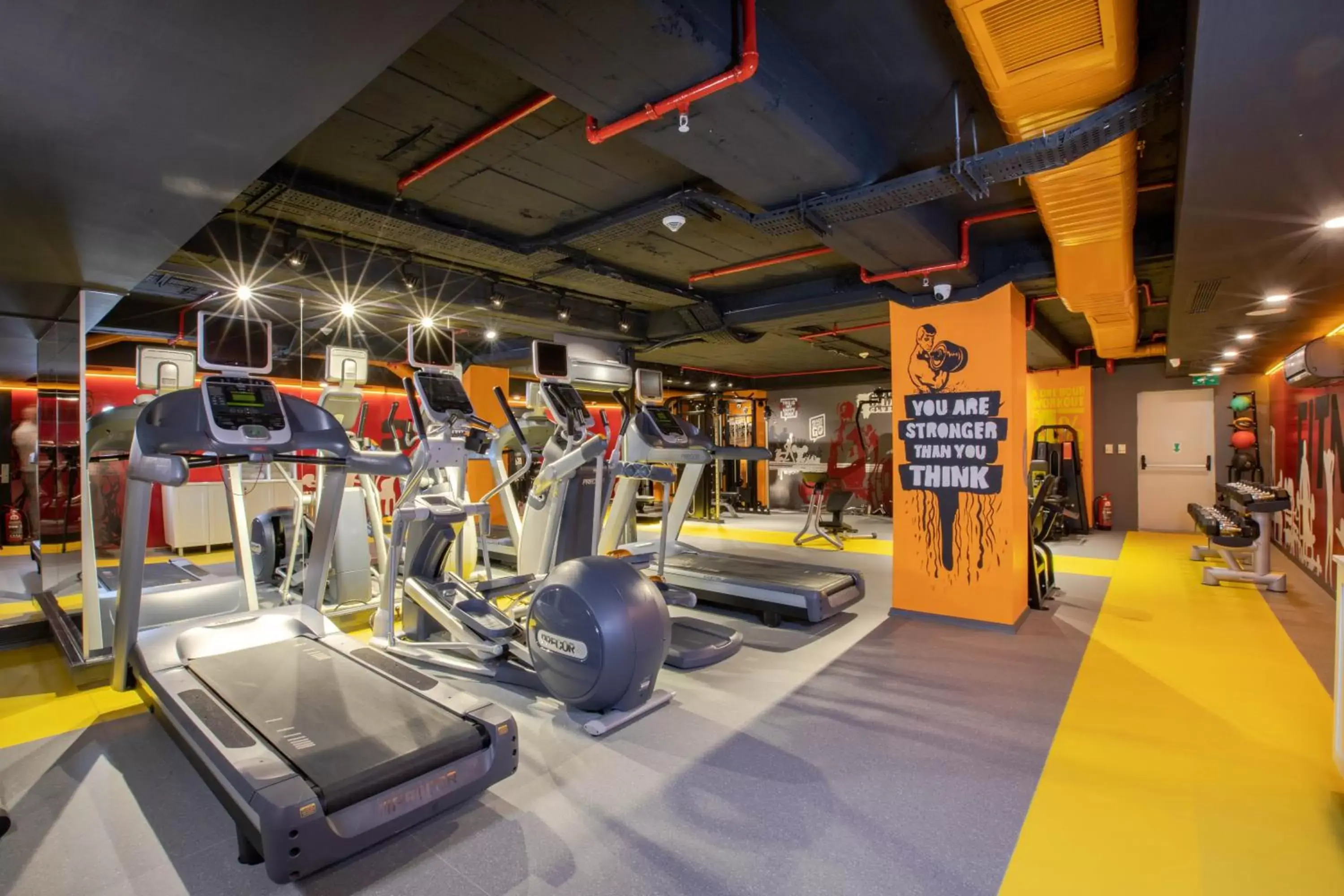 Spa and wellness centre/facilities, Fitness Center/Facilities in New Park Hotel