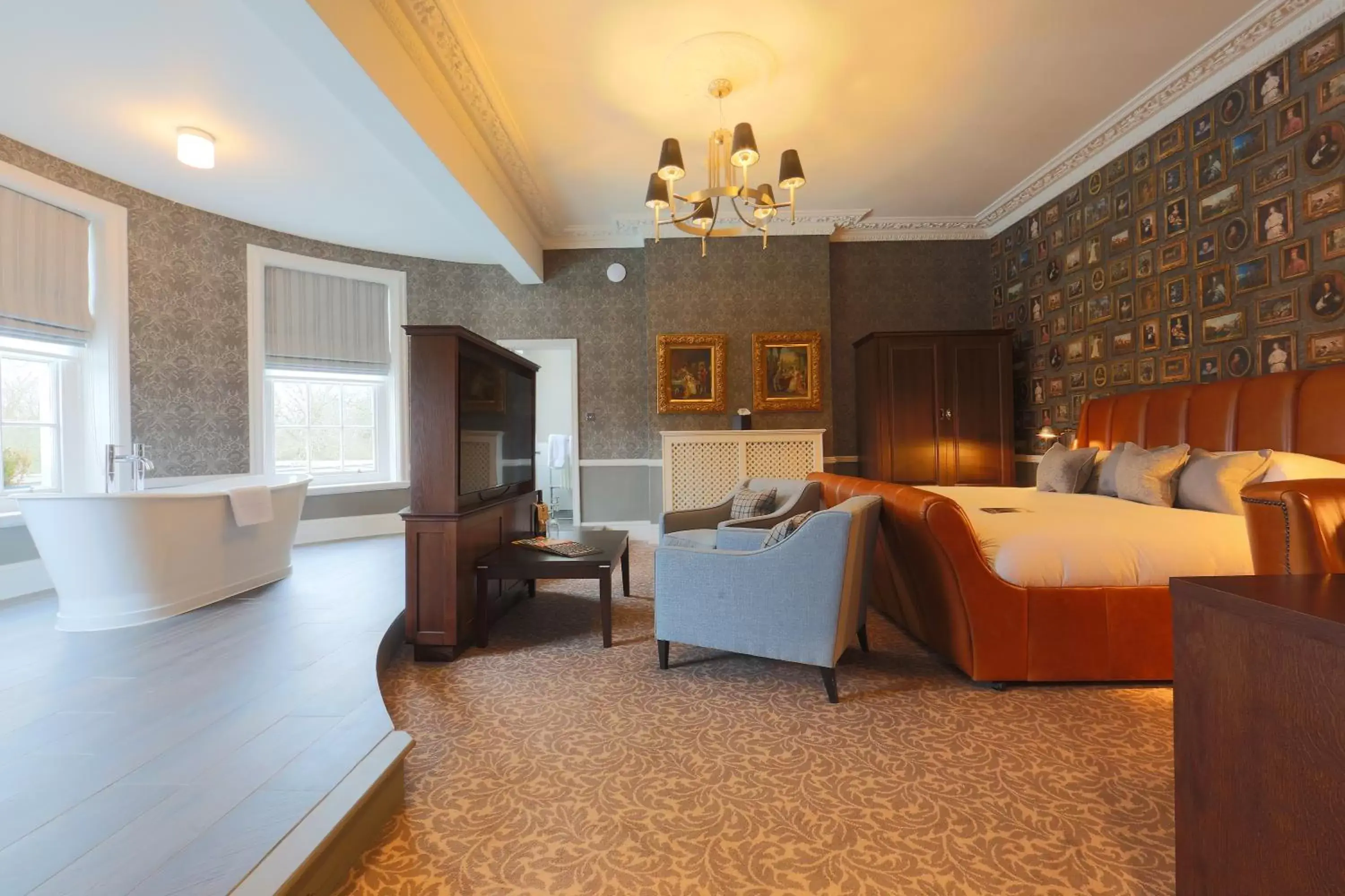 Bedroom in Hotel du Vin Cannizaro House Wimbledon