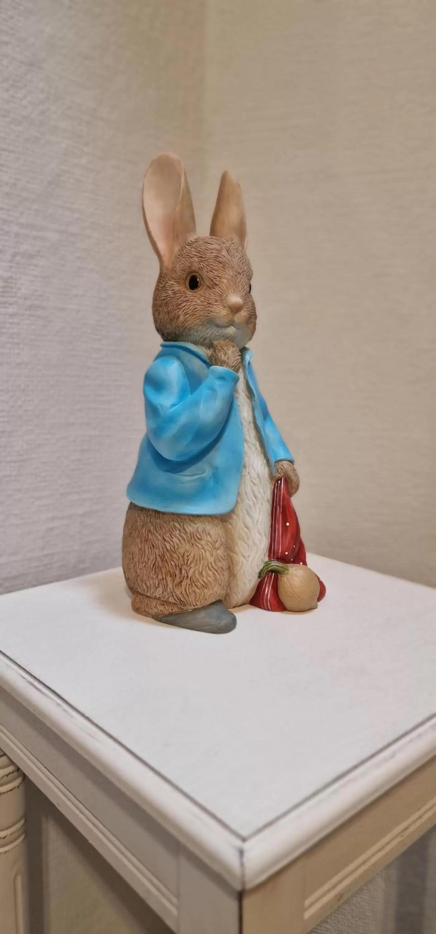 Decorative detail in Bonny Brae House by Woodland Park