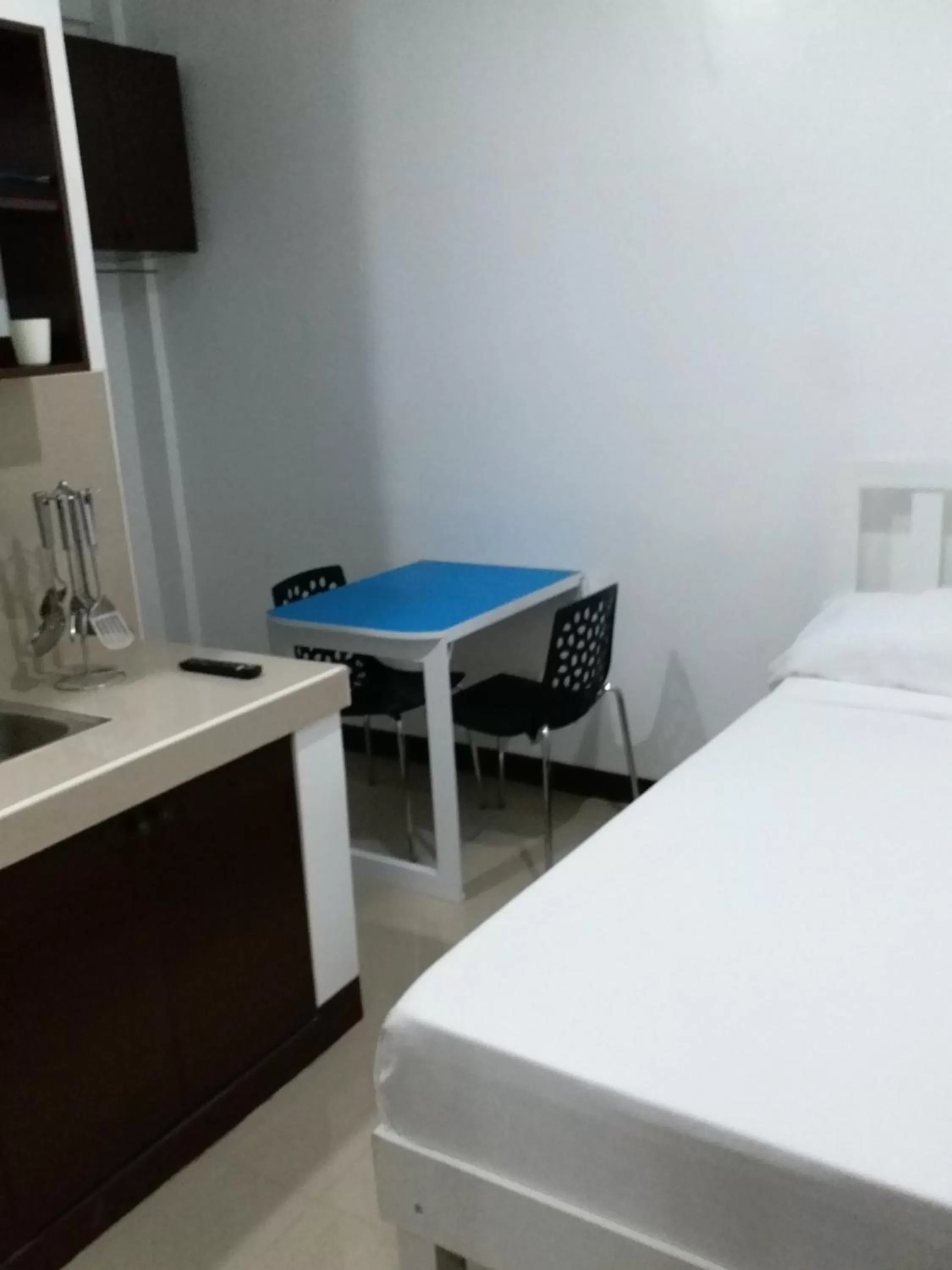 Bed in Clark-Pad Inn, Angeles City