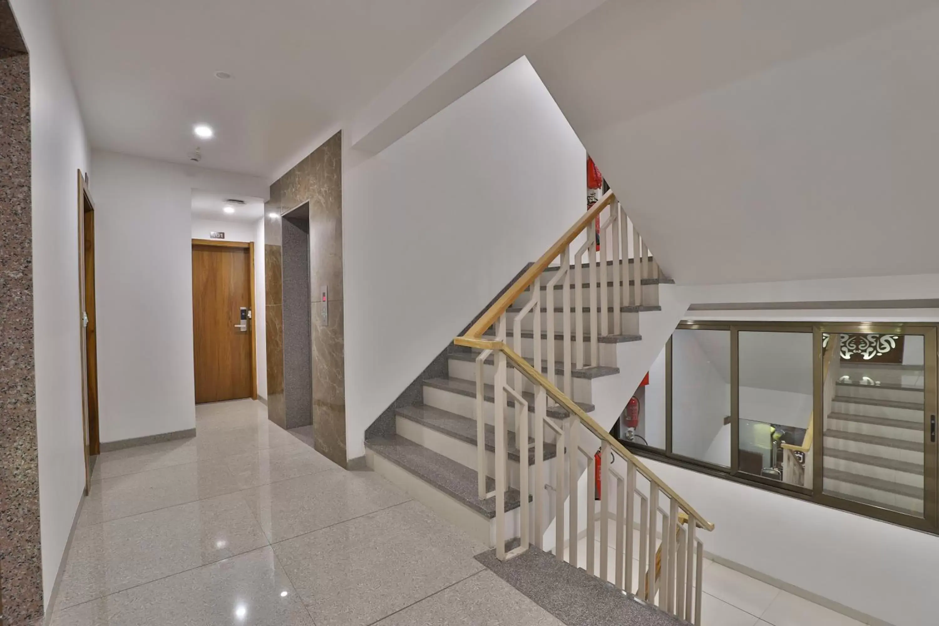 Lobby or reception in HOTEL LE GRAND Lobby or reception in HOTEL LE GRAND