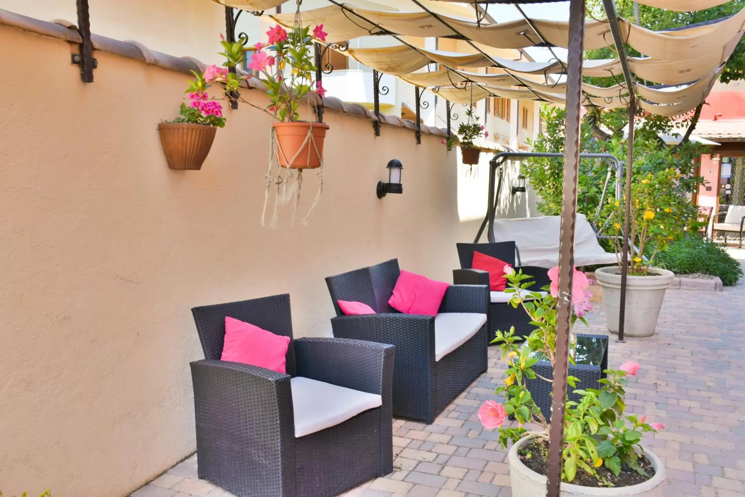 Patio in Flowery Inn Villa