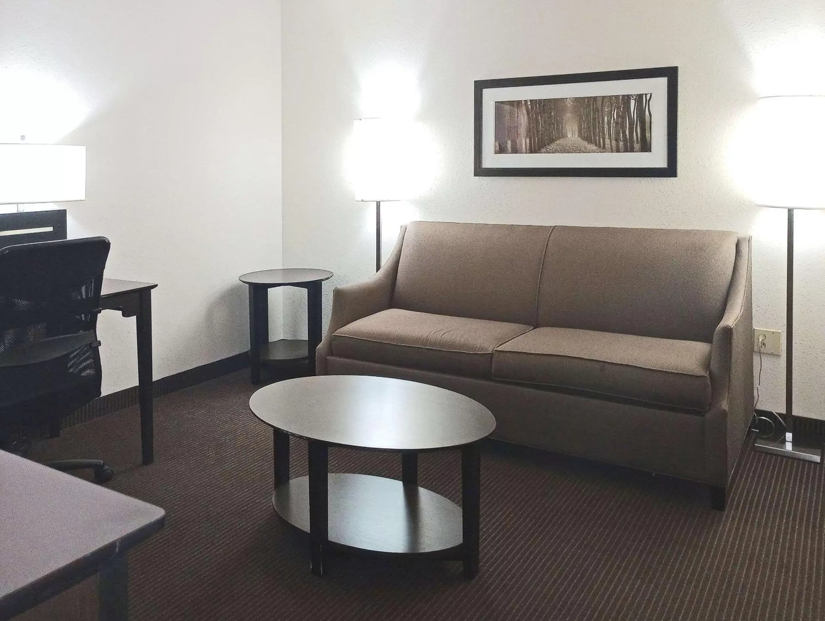 Bedroom, Seating Area in Quality Inn Atchison