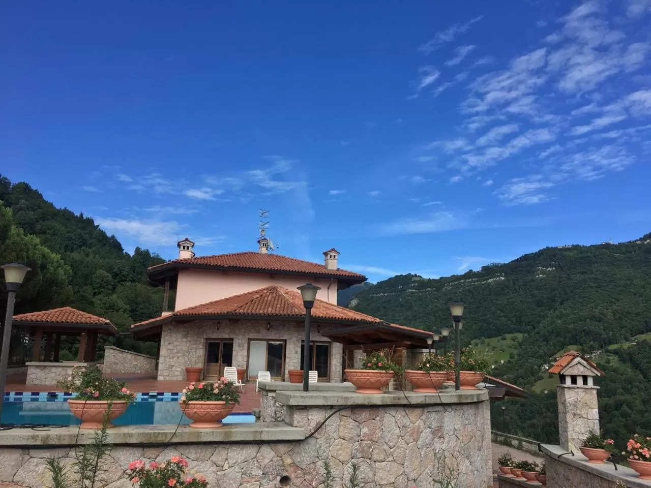 Facade/entrance in Resort Ninfea San Pellegrino Terme