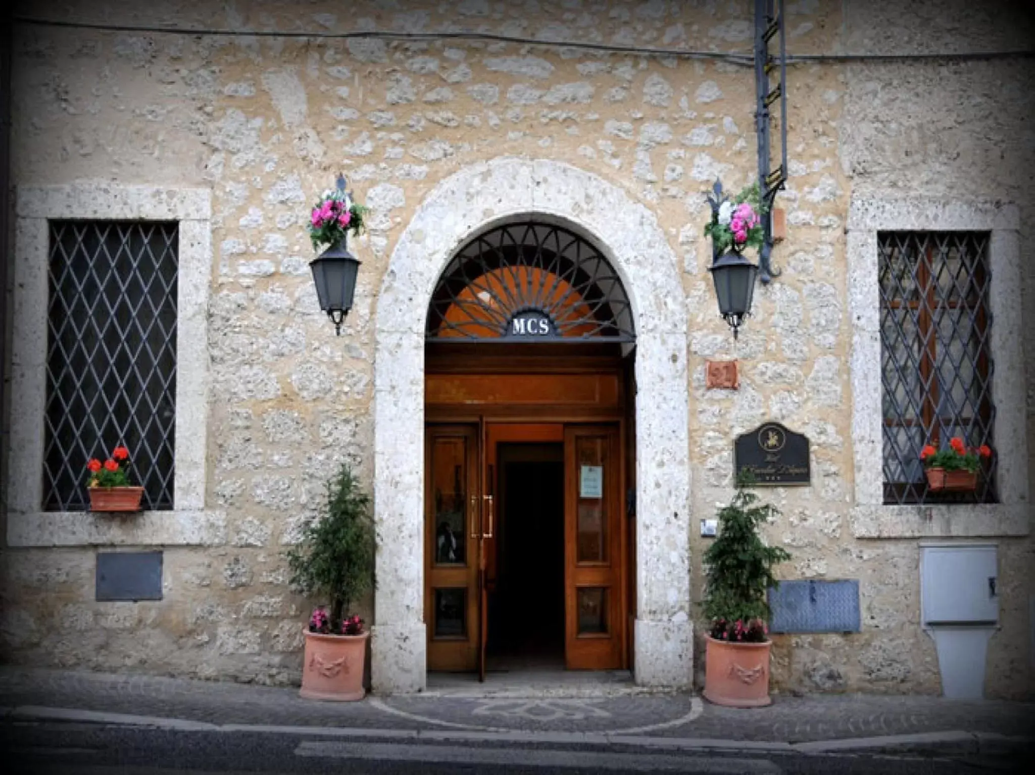 Facade/entrance in Hotel Il Cavalier D'Arpino