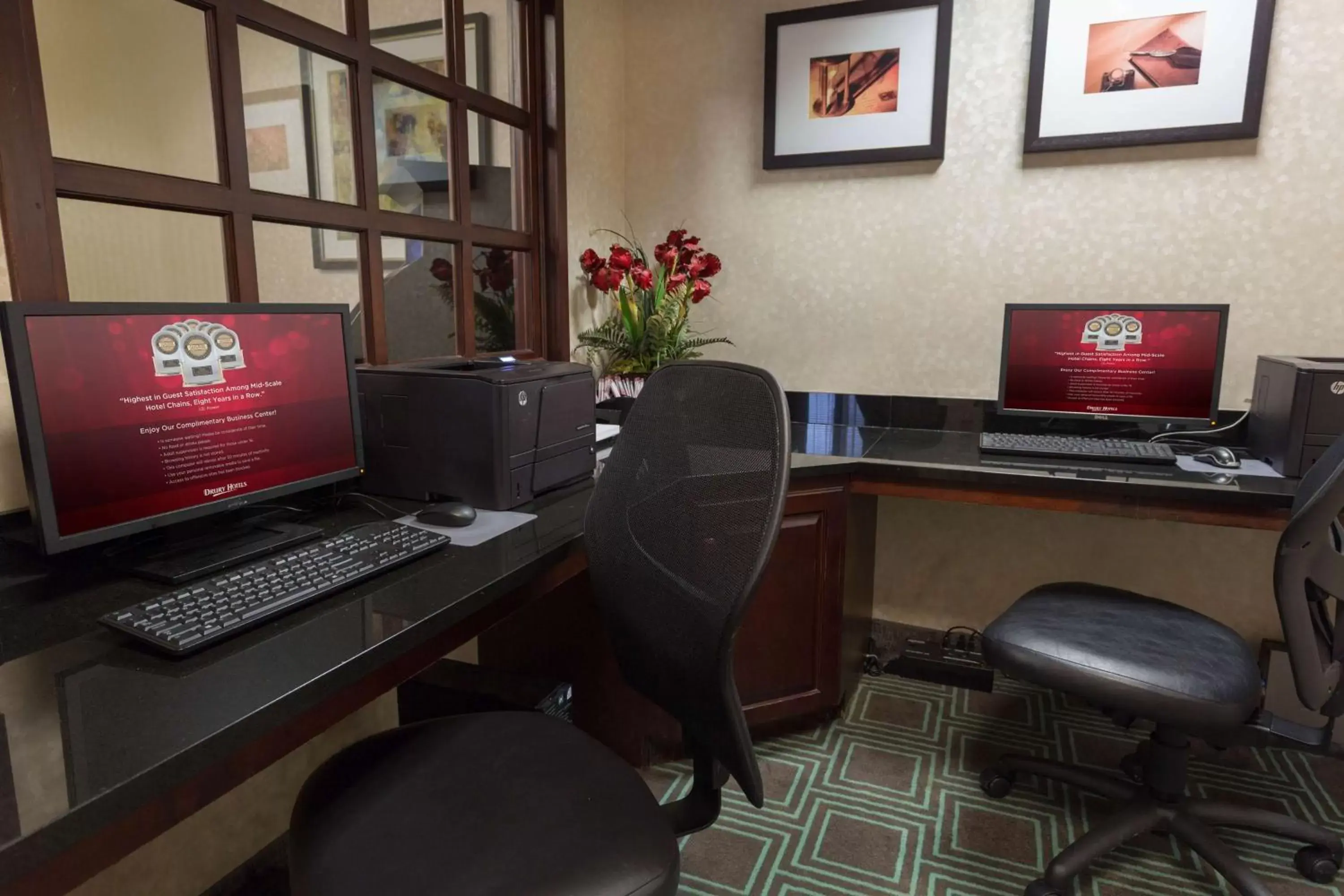 On site, Business Area/Conference Room in Drury Inn & Suites Detroit Troy