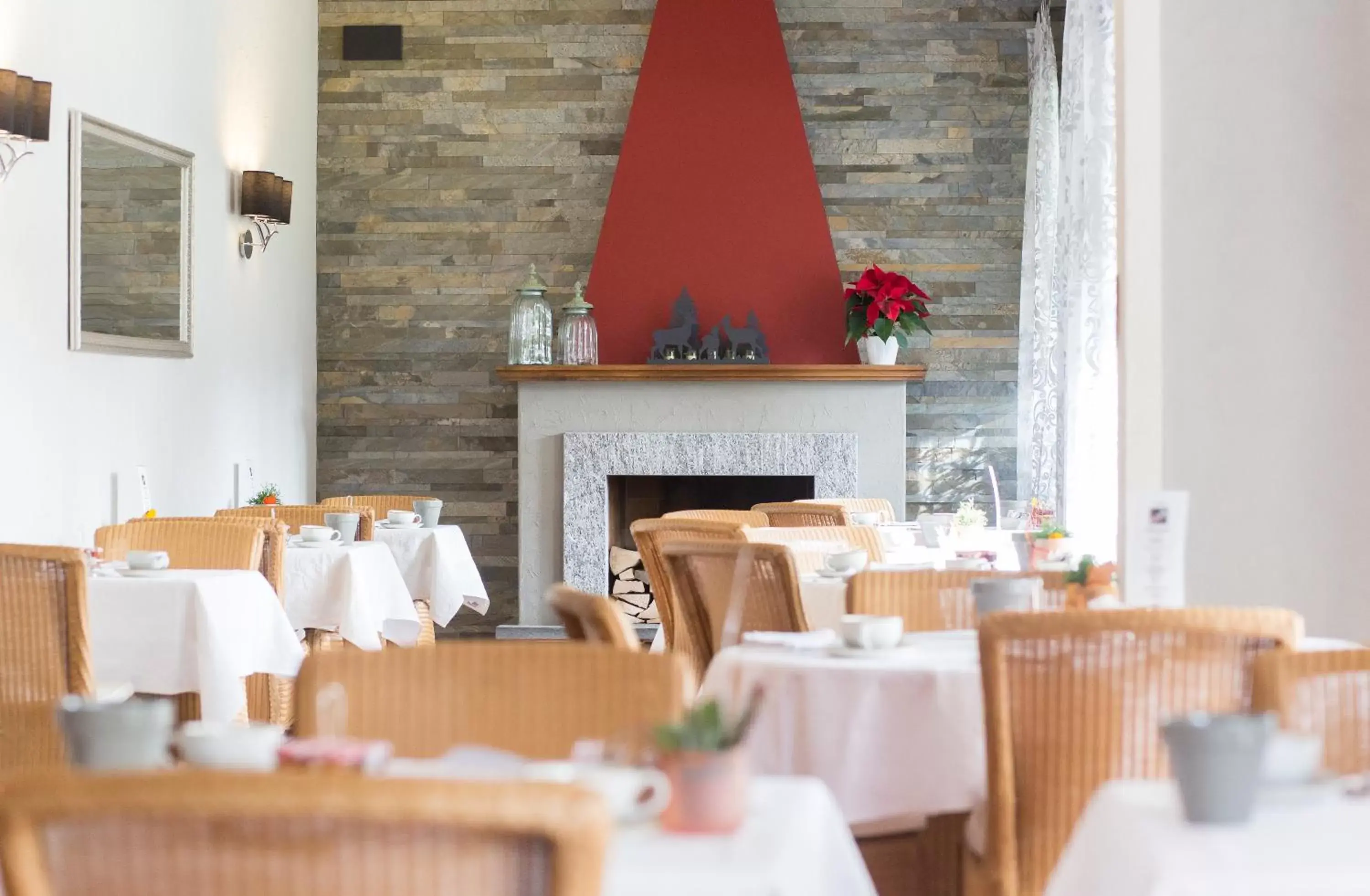 Breakfast, Restaurant/Places to Eat in Boutique-HOTEL REMORINO, a Private Selection Hotel