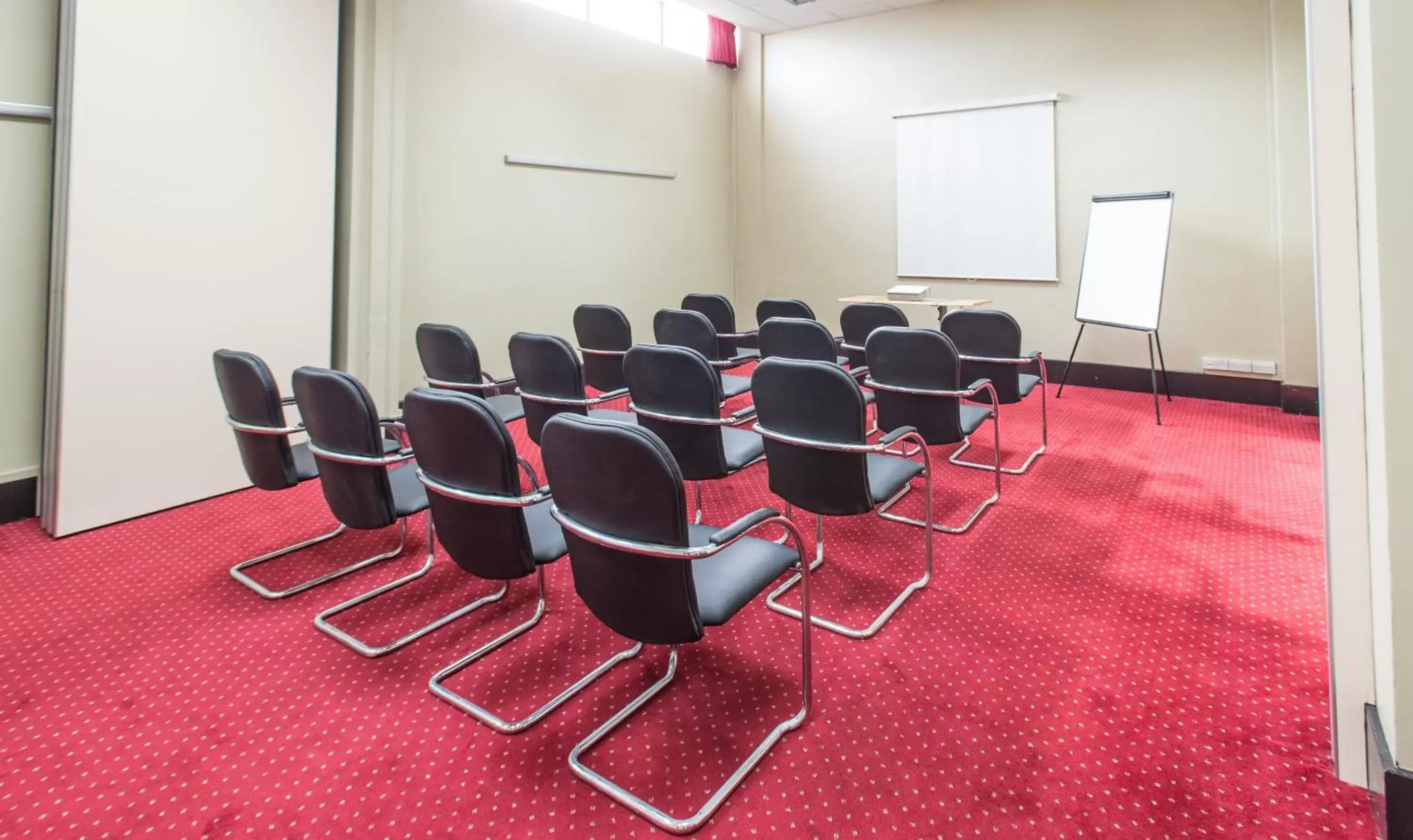 Meeting/conference room in OYO Flagship Sheffield City Centre