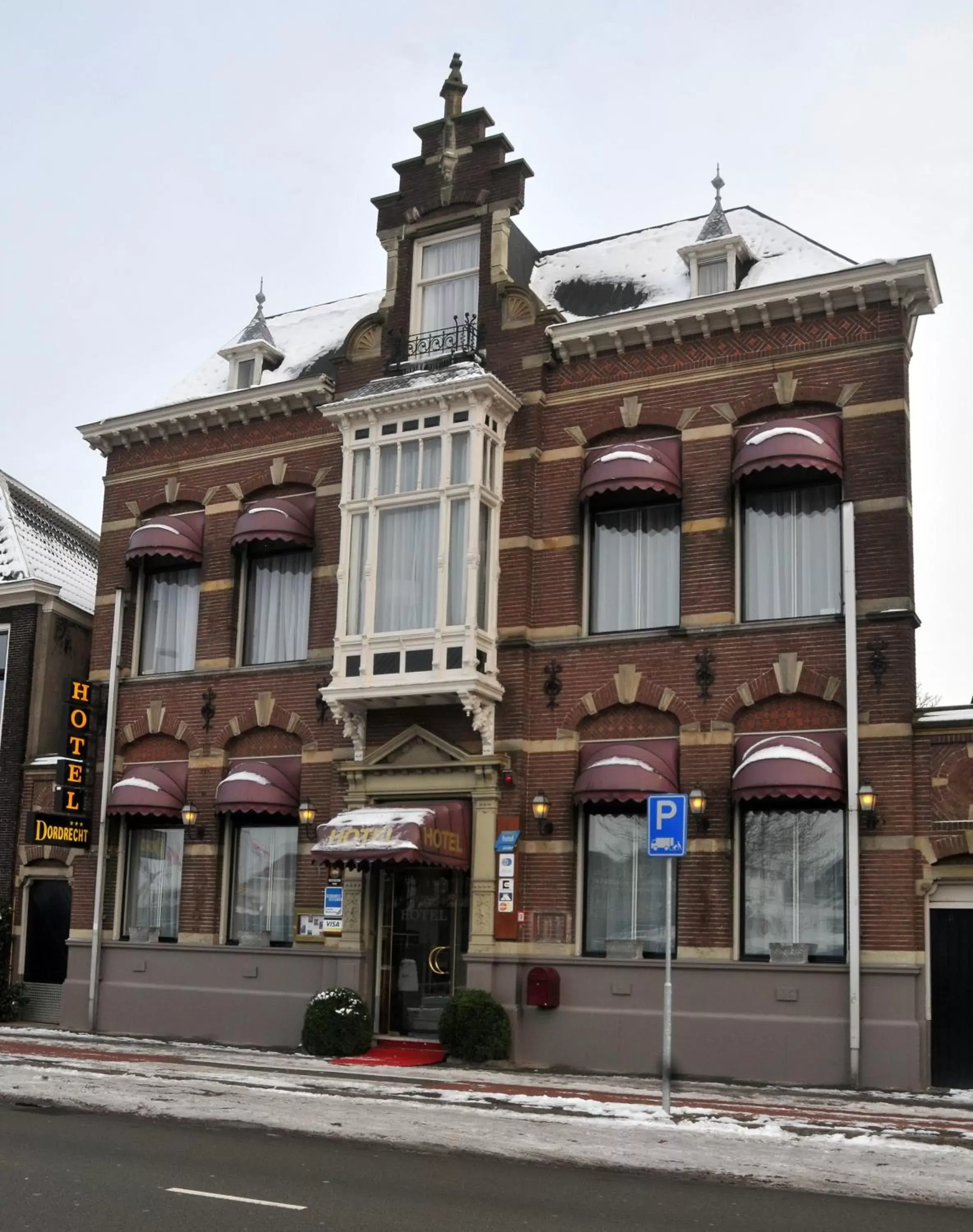 Facade/entrance, Property Building in Hotel Dordrecht