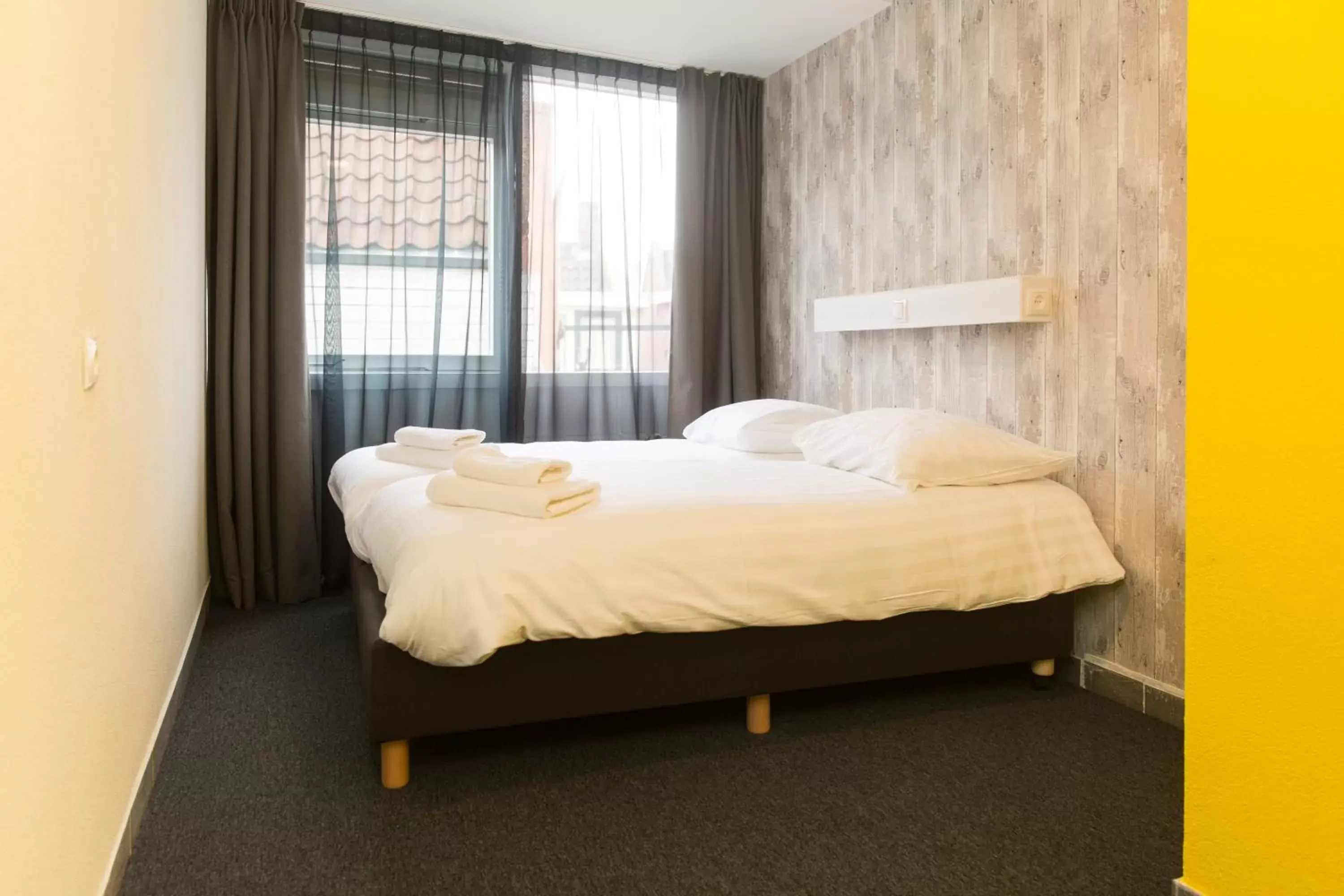 Bed in Beach Hotel Katwijk