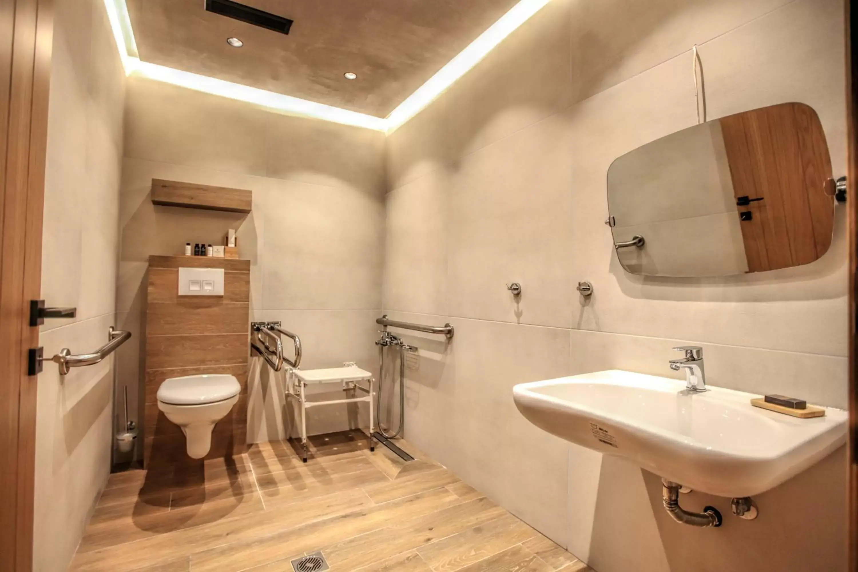Bathroom in Meteora Heaven and Earth Kastraki premium suites