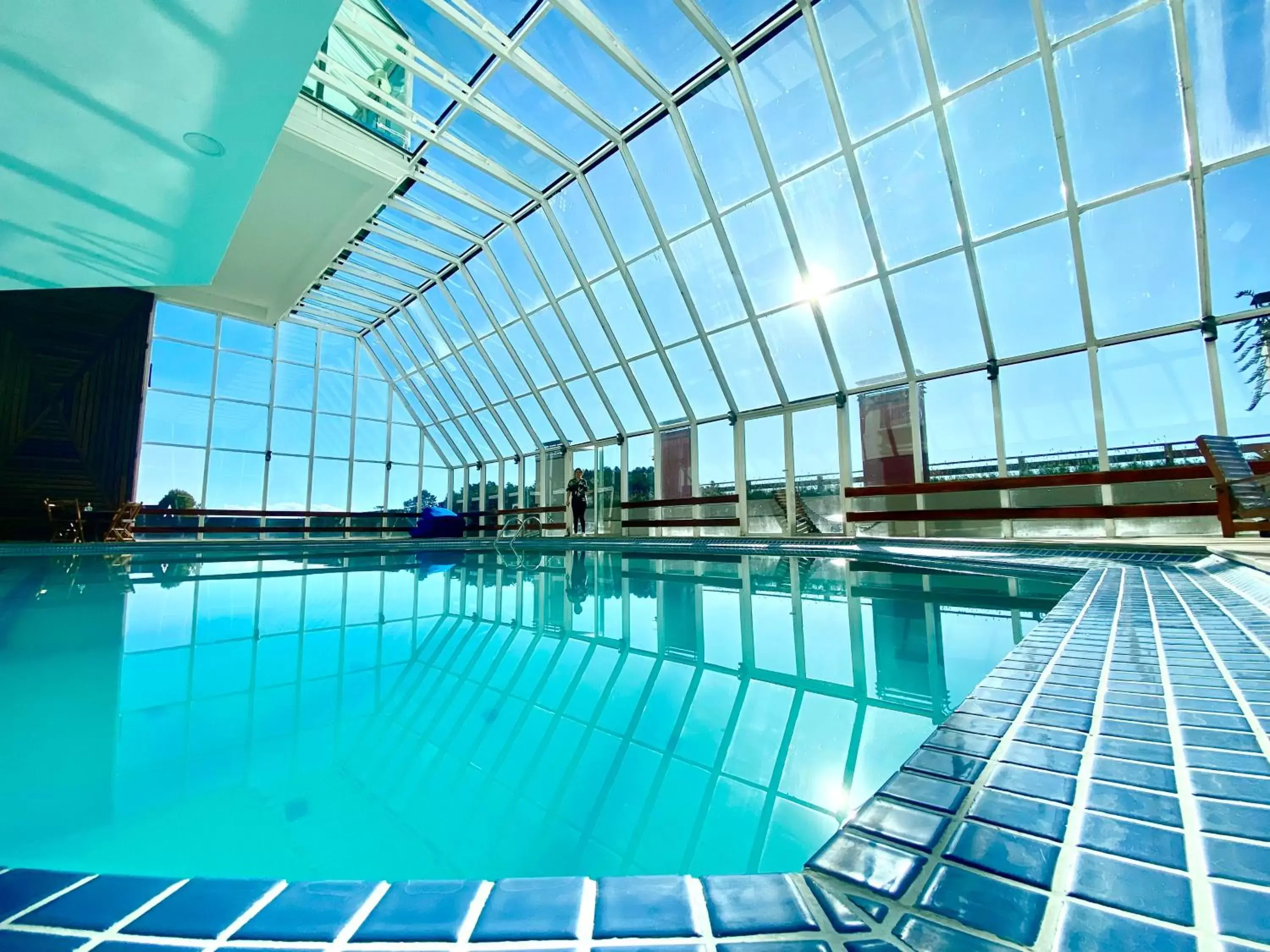 MineirINN l Piscina Aquecida e Hidro na Montanha MineirINN l Piscina Aquecida e Hidro na Montanha