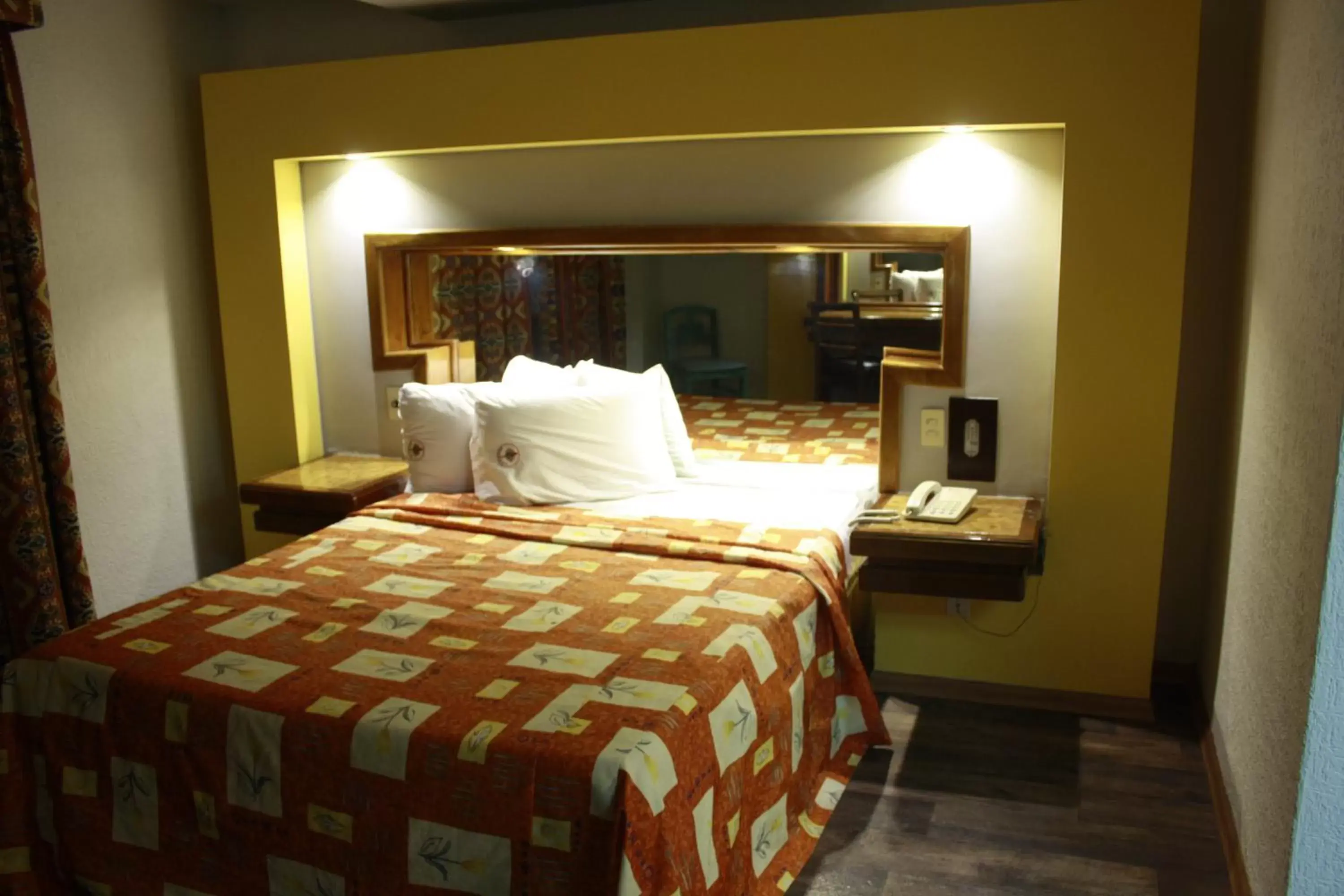 Bed in Hotel Mina