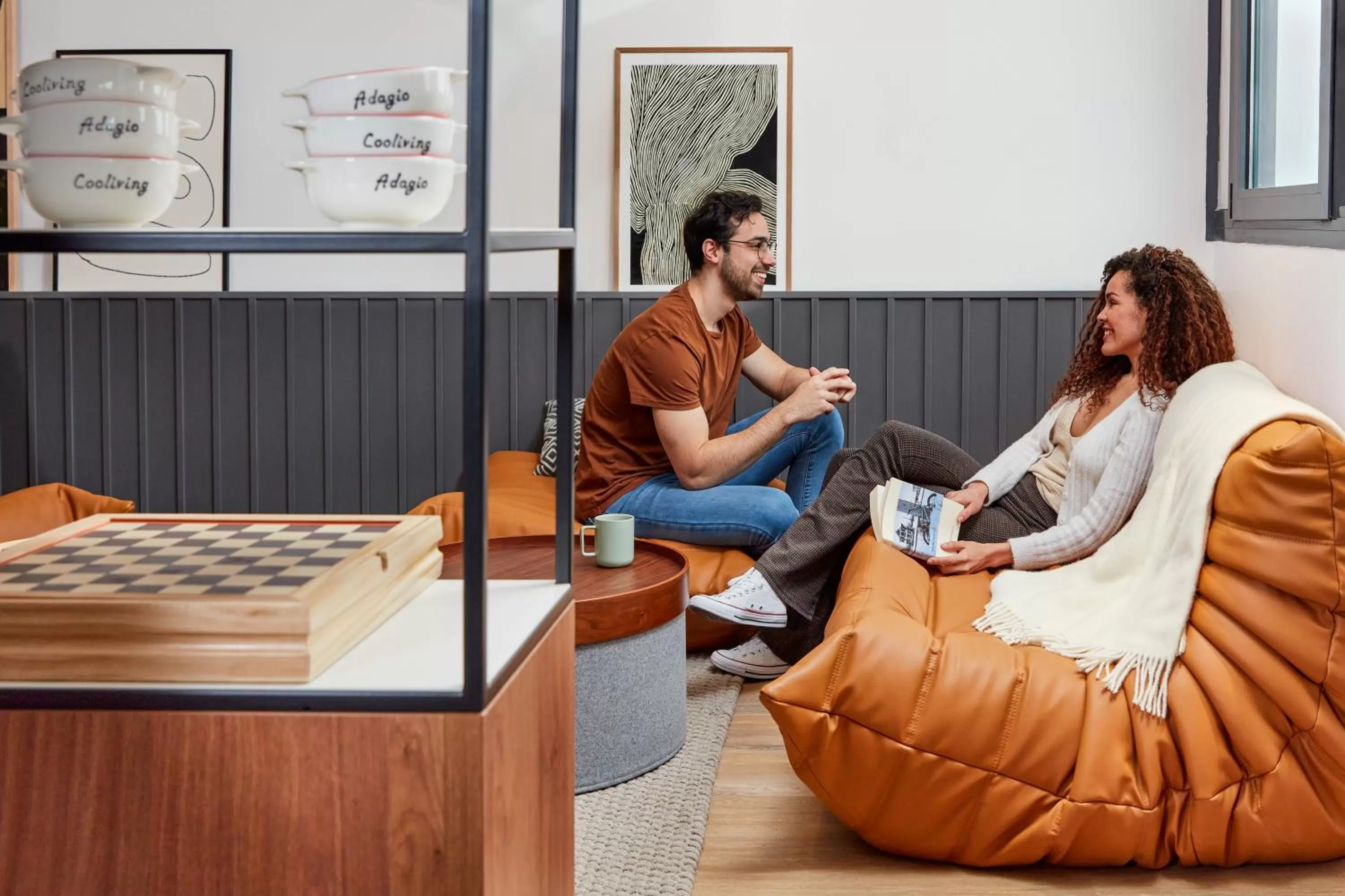 Communal lounge/ TV room in Aparthotel Adagio Paris Bercy Village