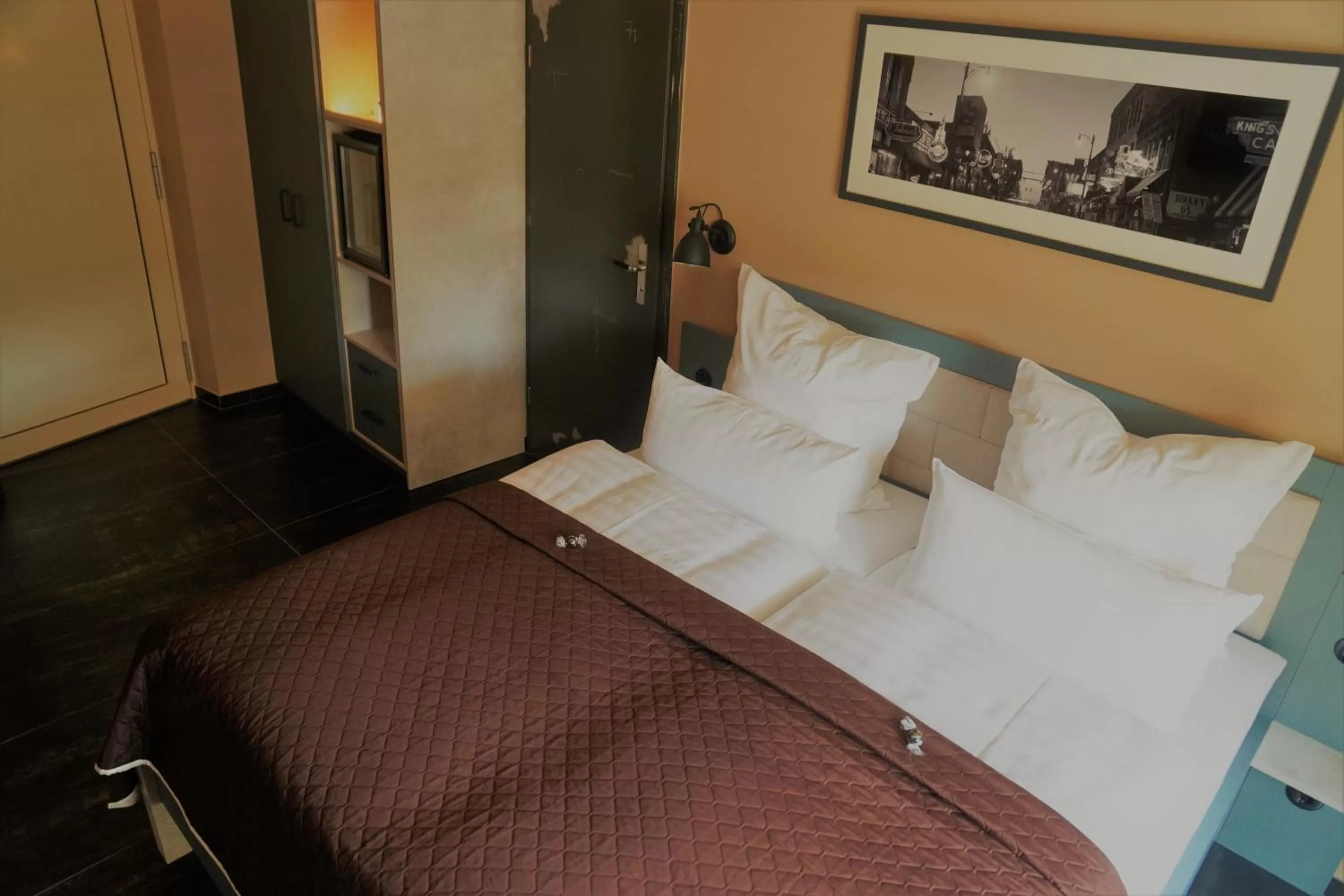 Bed in Themenhotel 50's Ville Motel