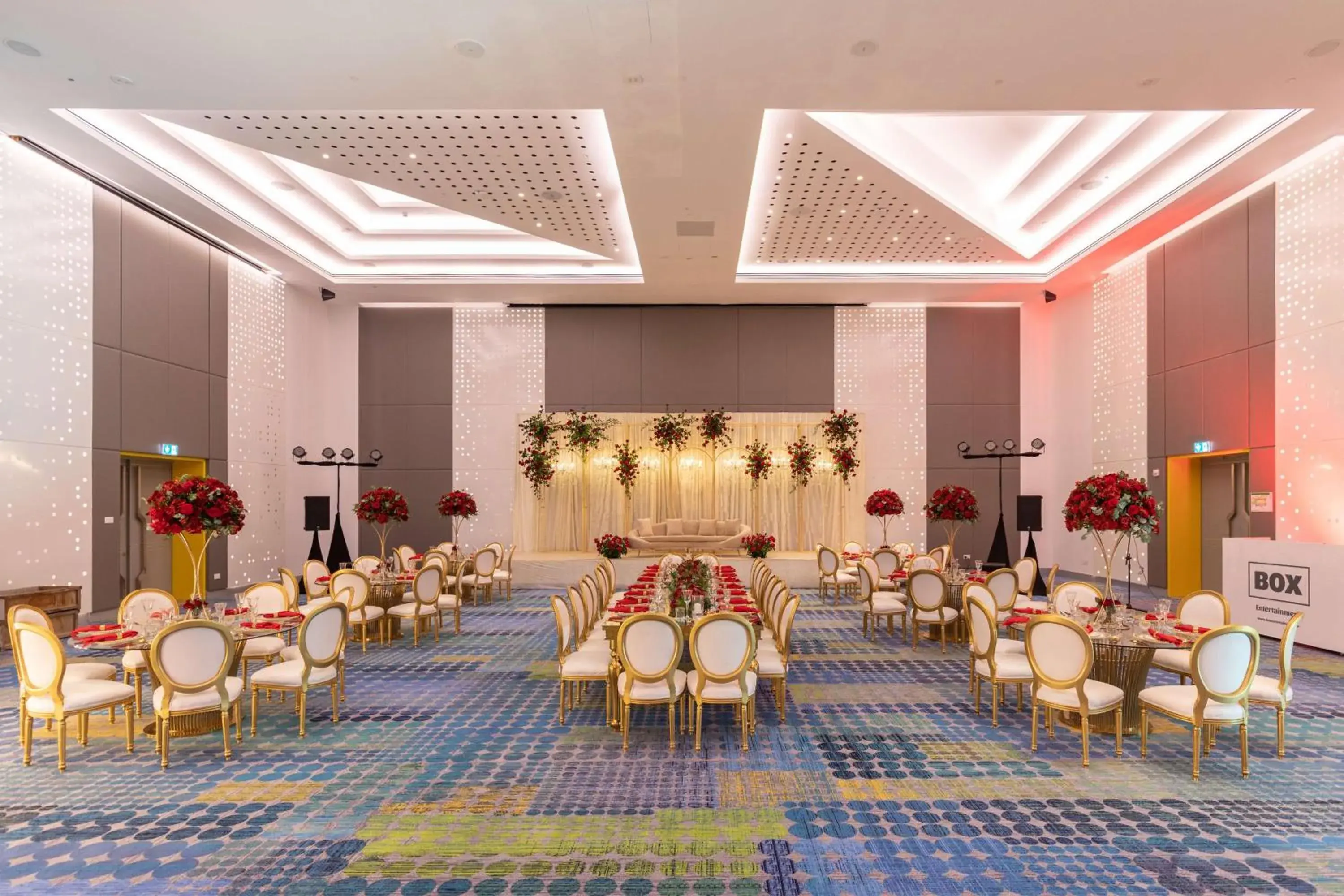Banquet/Function facilities, Banquet Facilities in Radisson RED Dubai Silicon Oasis
