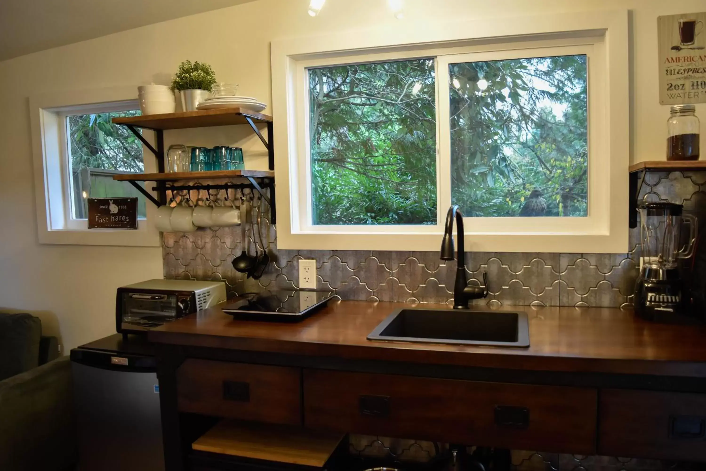 Kitchen or kitchenette, Kitchen/Kitchenette in Bramblebank Cottages