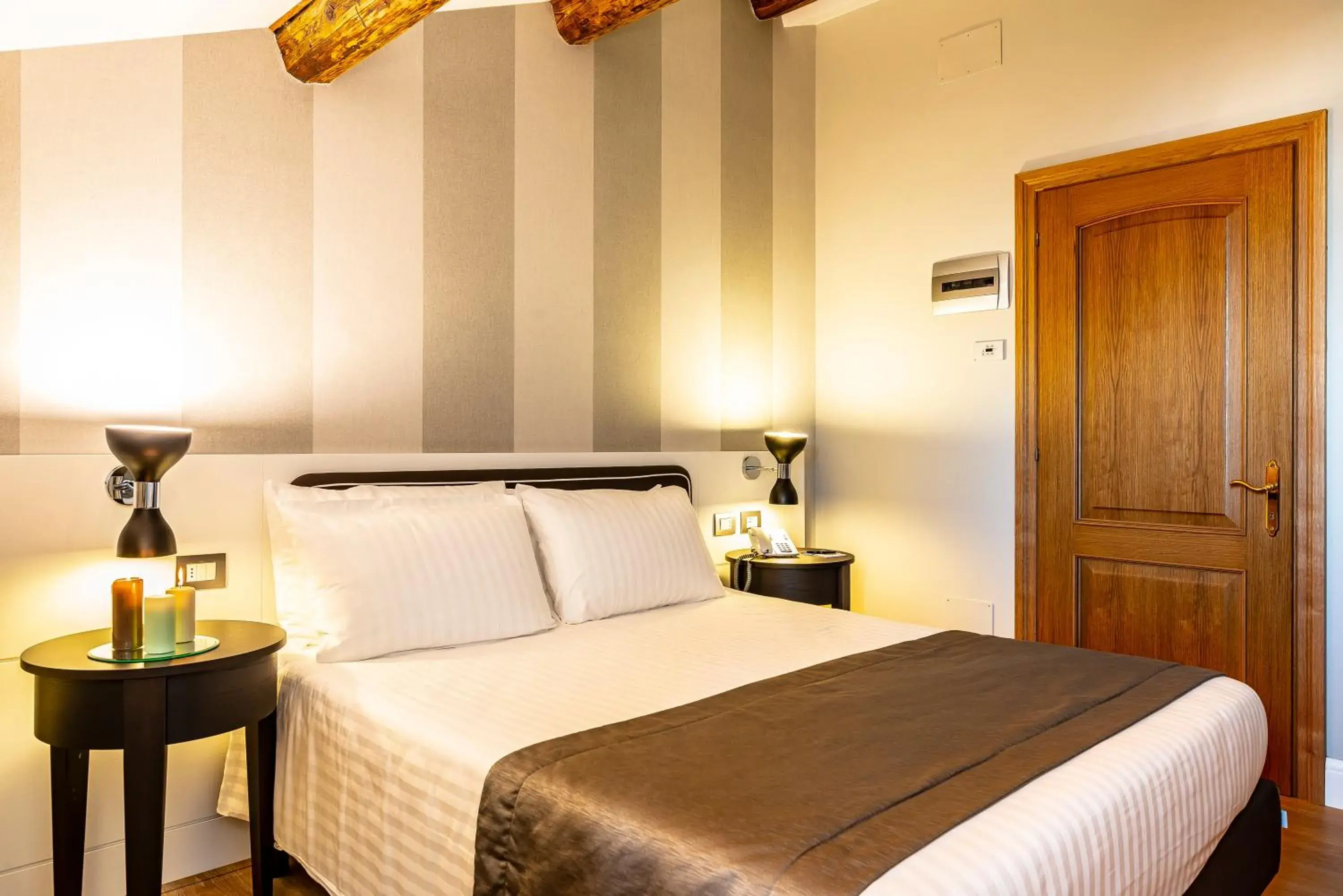 Bed in Hotel Grande Italia