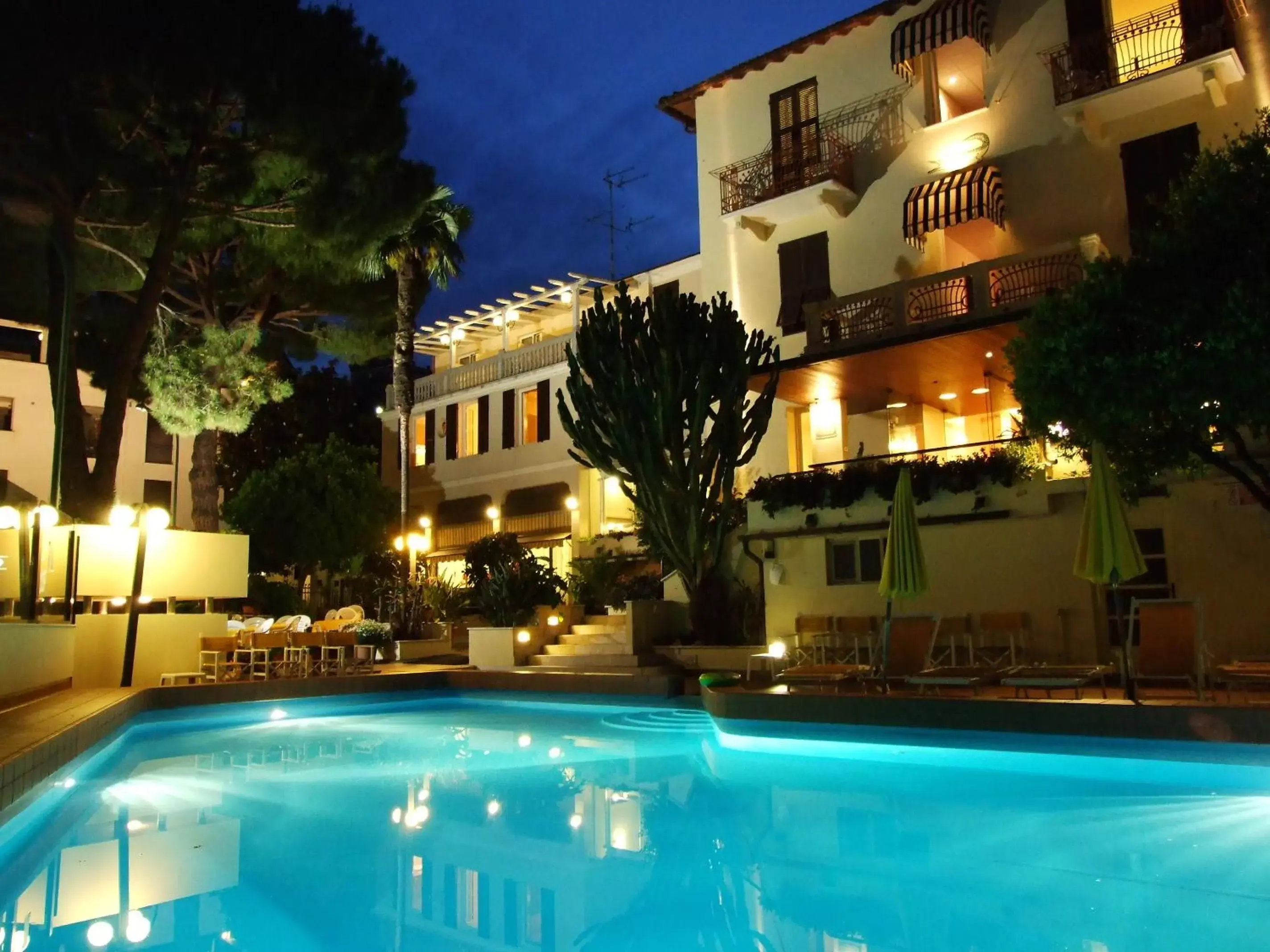 Facade/entrance in Coccodrillo Hotel & Apartments