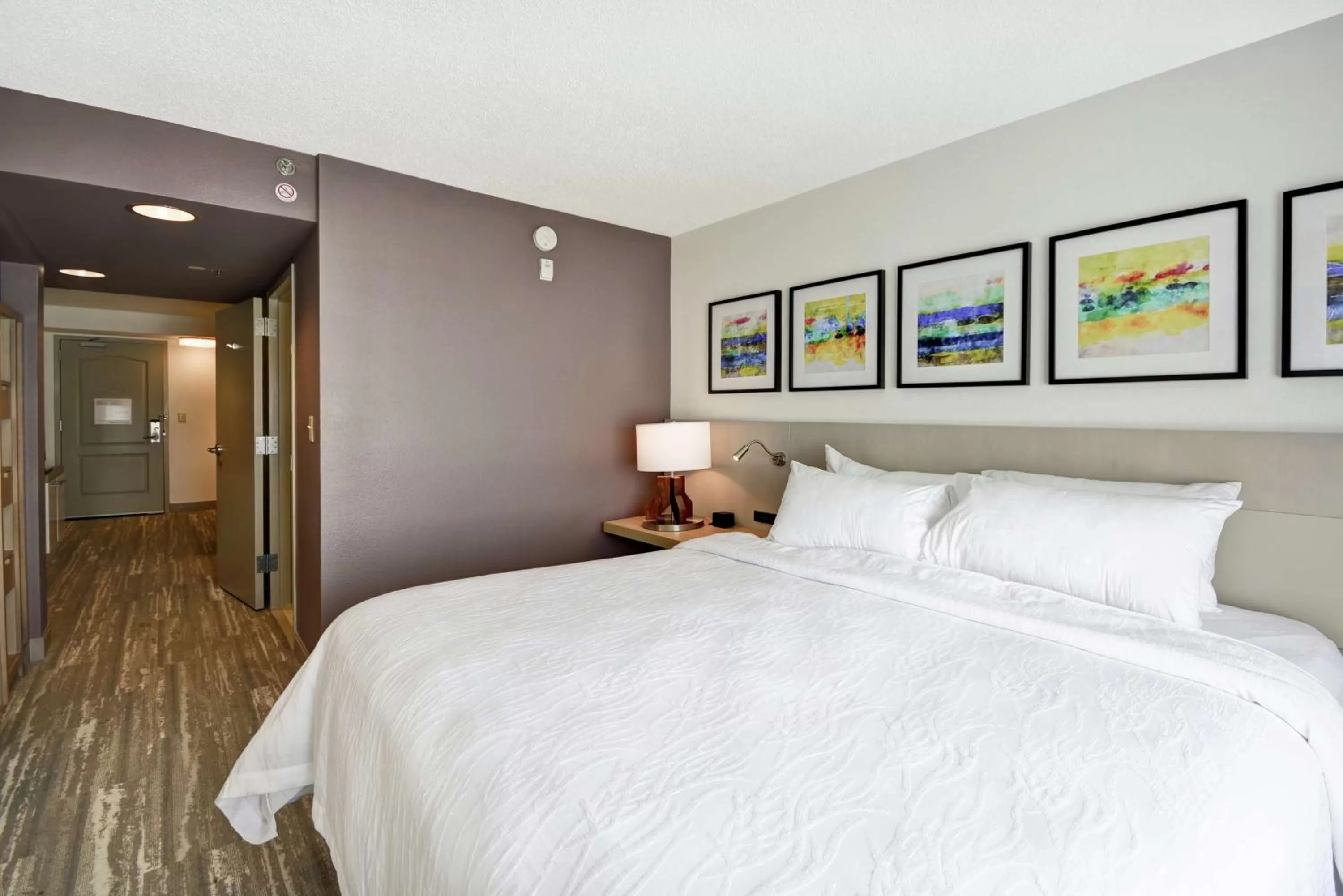 Photo of the whole room, Bed in Hilton Garden Inn Panama City