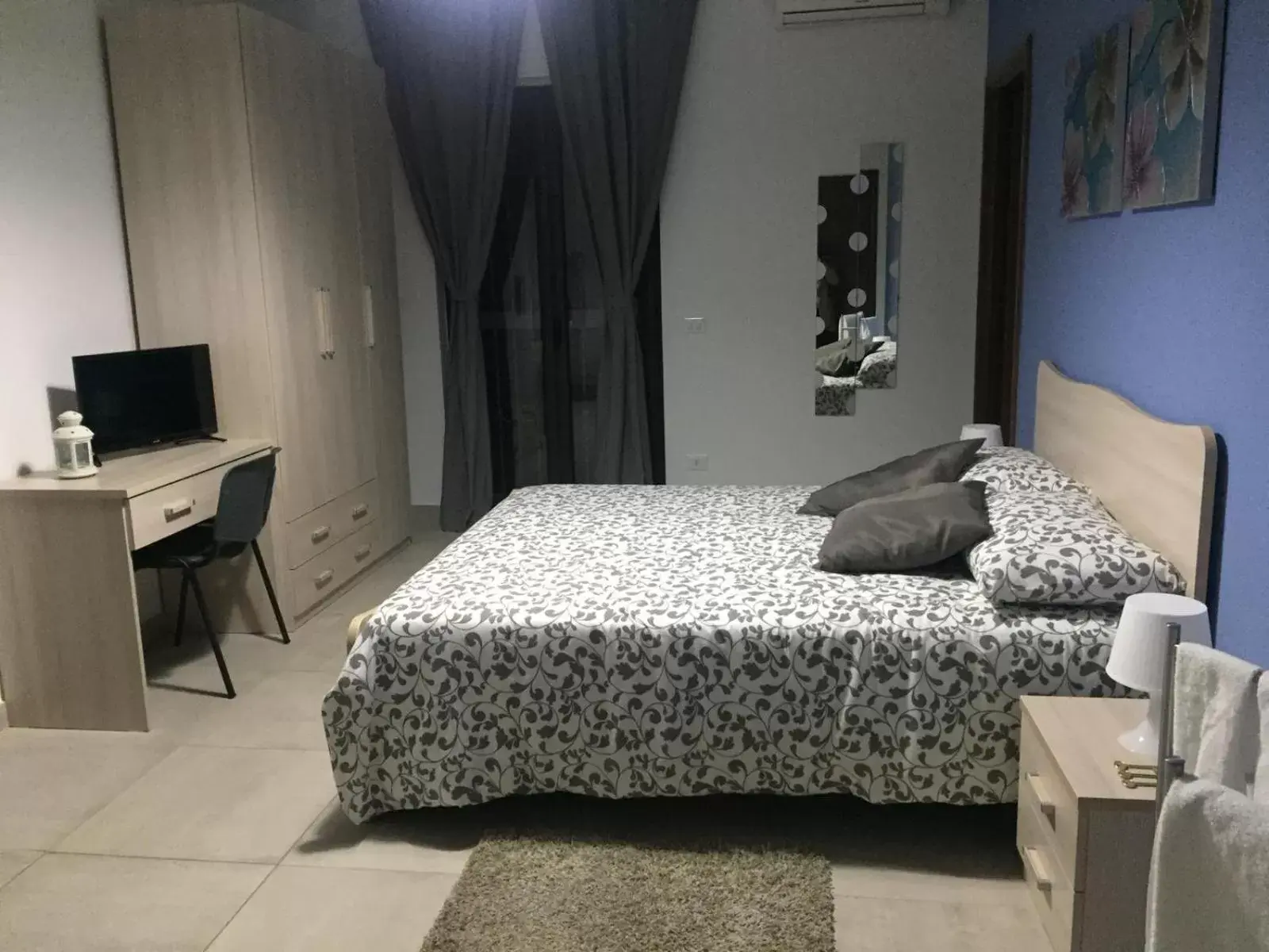 Quadruple Room with Private Bathroom - single occupancy in B&B La Casa di Violetta Quadruple Room with Private Bathroom - single occupancy in B&B La Casa di Violetta