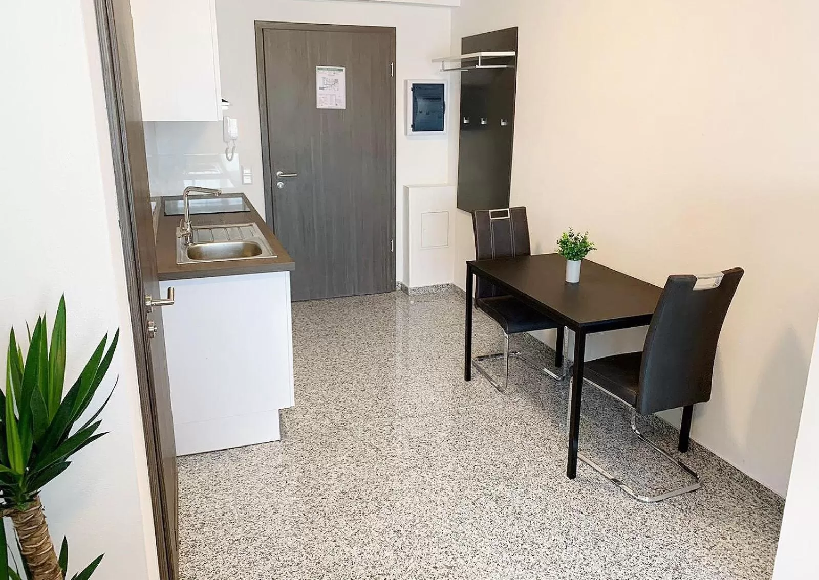 Photo of the whole room in Pent - Aparthotel Crailsheim