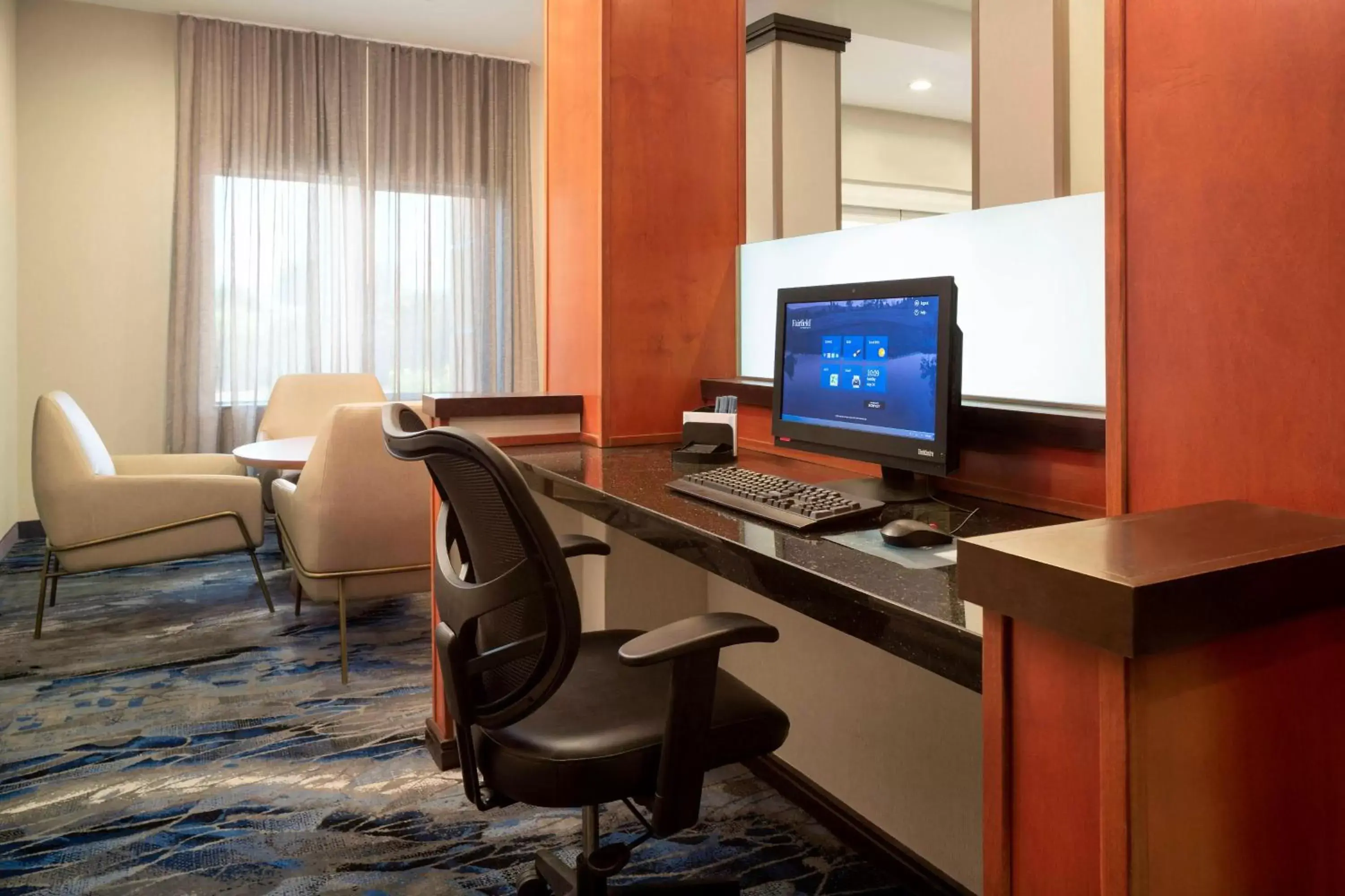 Business facilities in Fairfield Inn & Suites by Marriott Selma Kingsburg